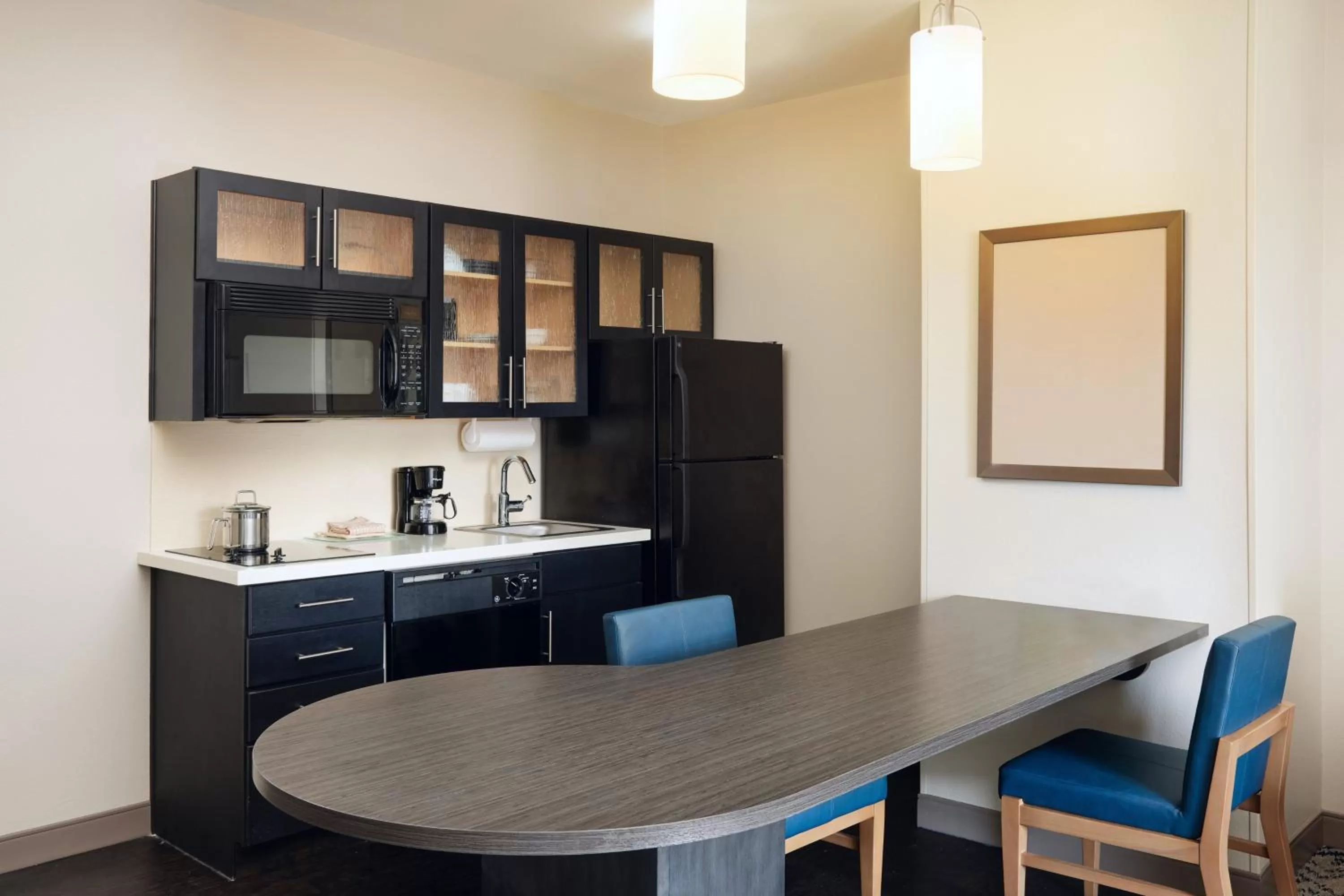 Photo of the whole room in Candlewood Suites Charleston-Northwoods by IHG