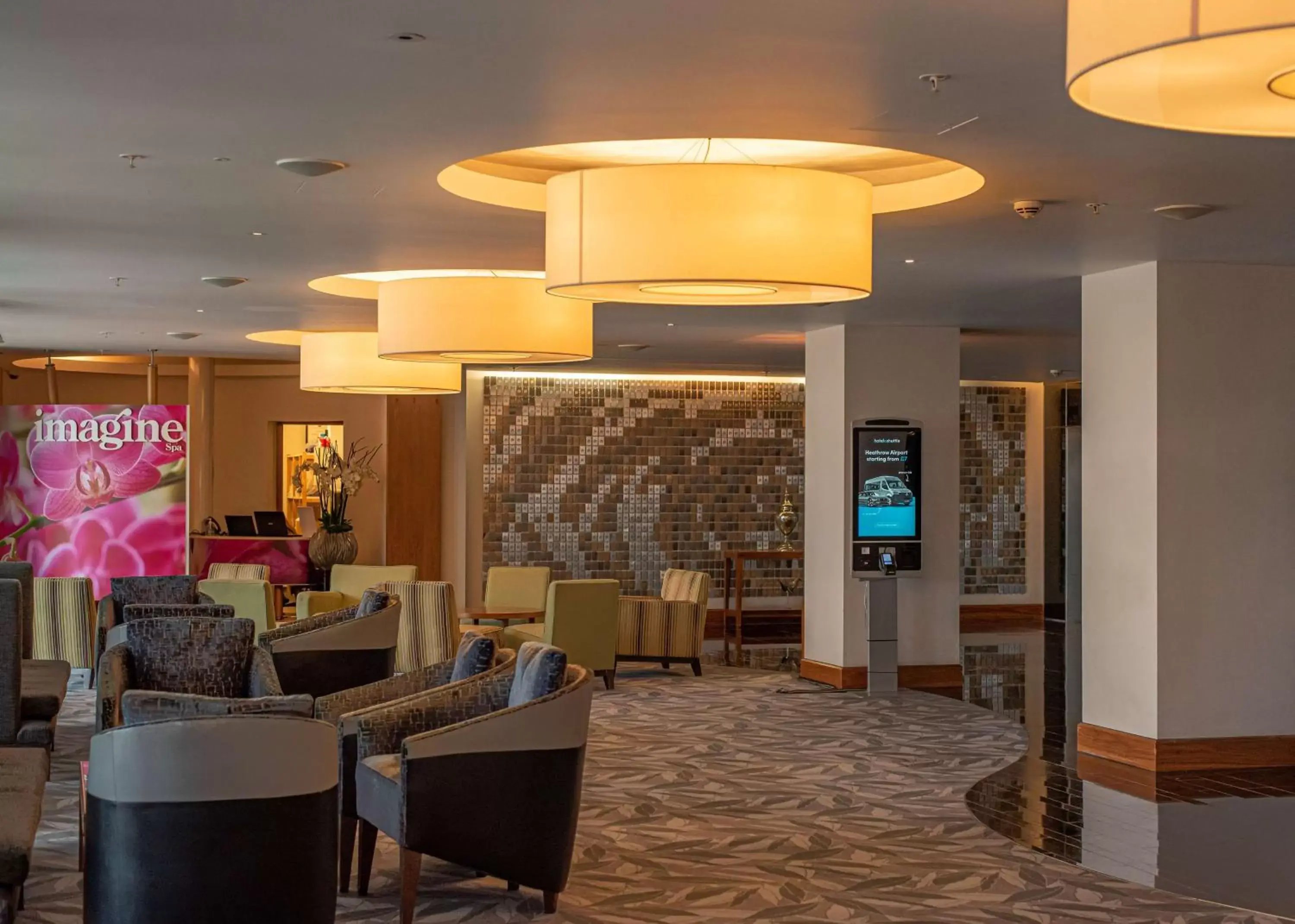 Lobby or reception, Lobby/Reception in Hilton London Heathrow Airport Terminal 5