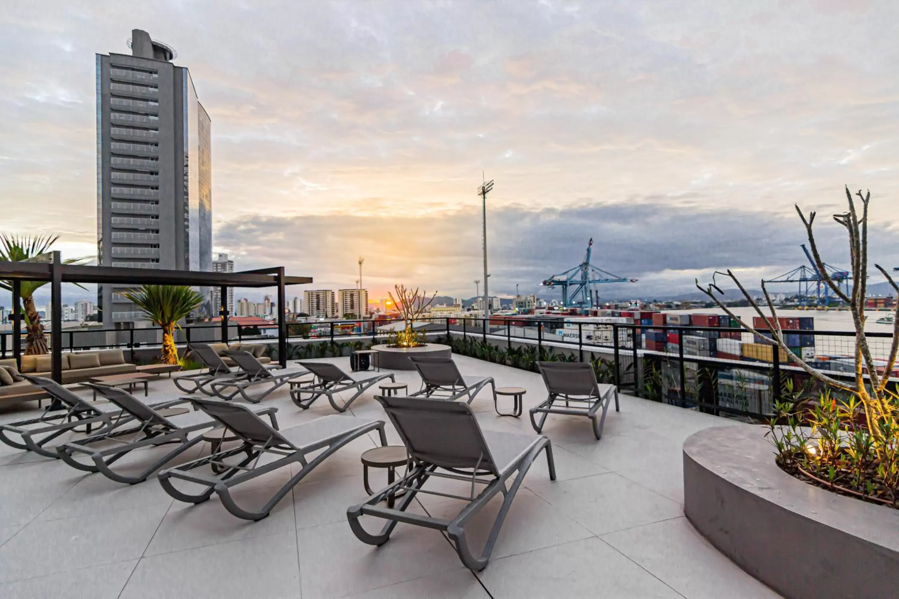 Balcony/Terrace in Mercure Itajai Navegantes