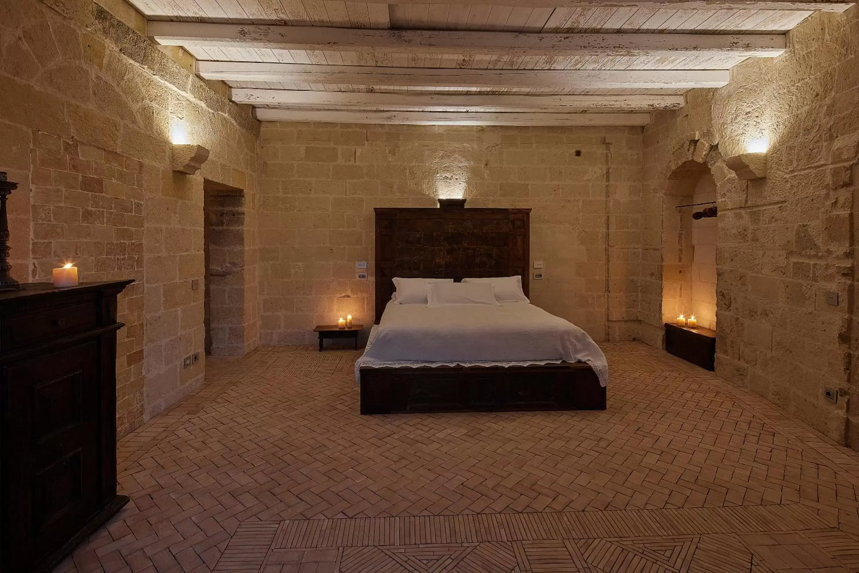 Bed in Sextantio Le Grotte Della Civita