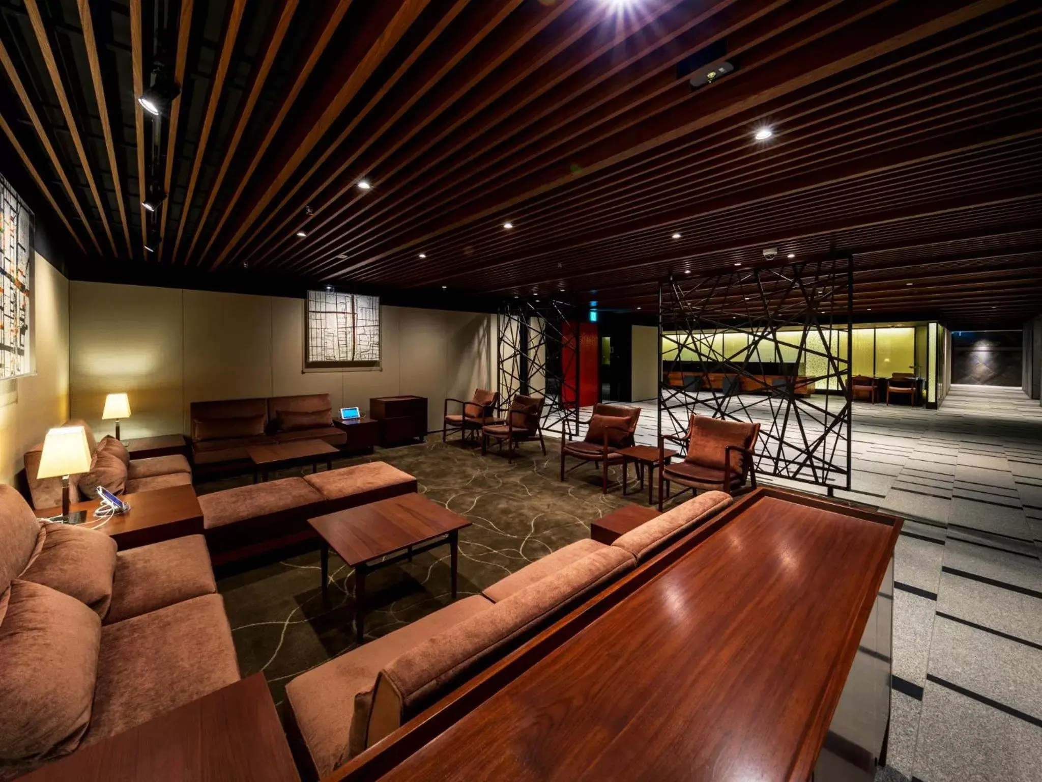Lobby or reception in Solaria Nishitetsu Hotel Kyoto Premier