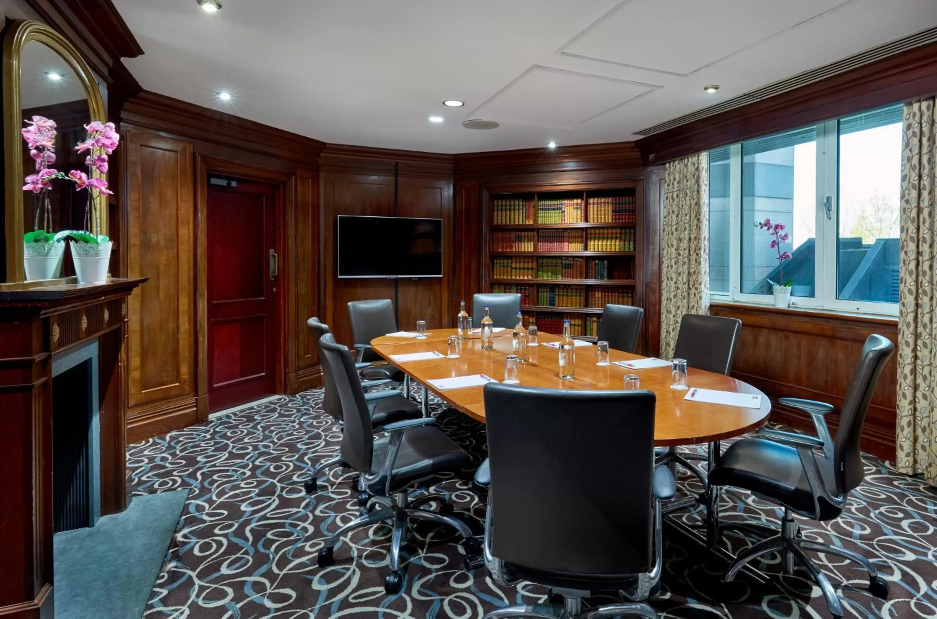 Meeting/conference room in Leonardo Royal Southampton Grand Harbour