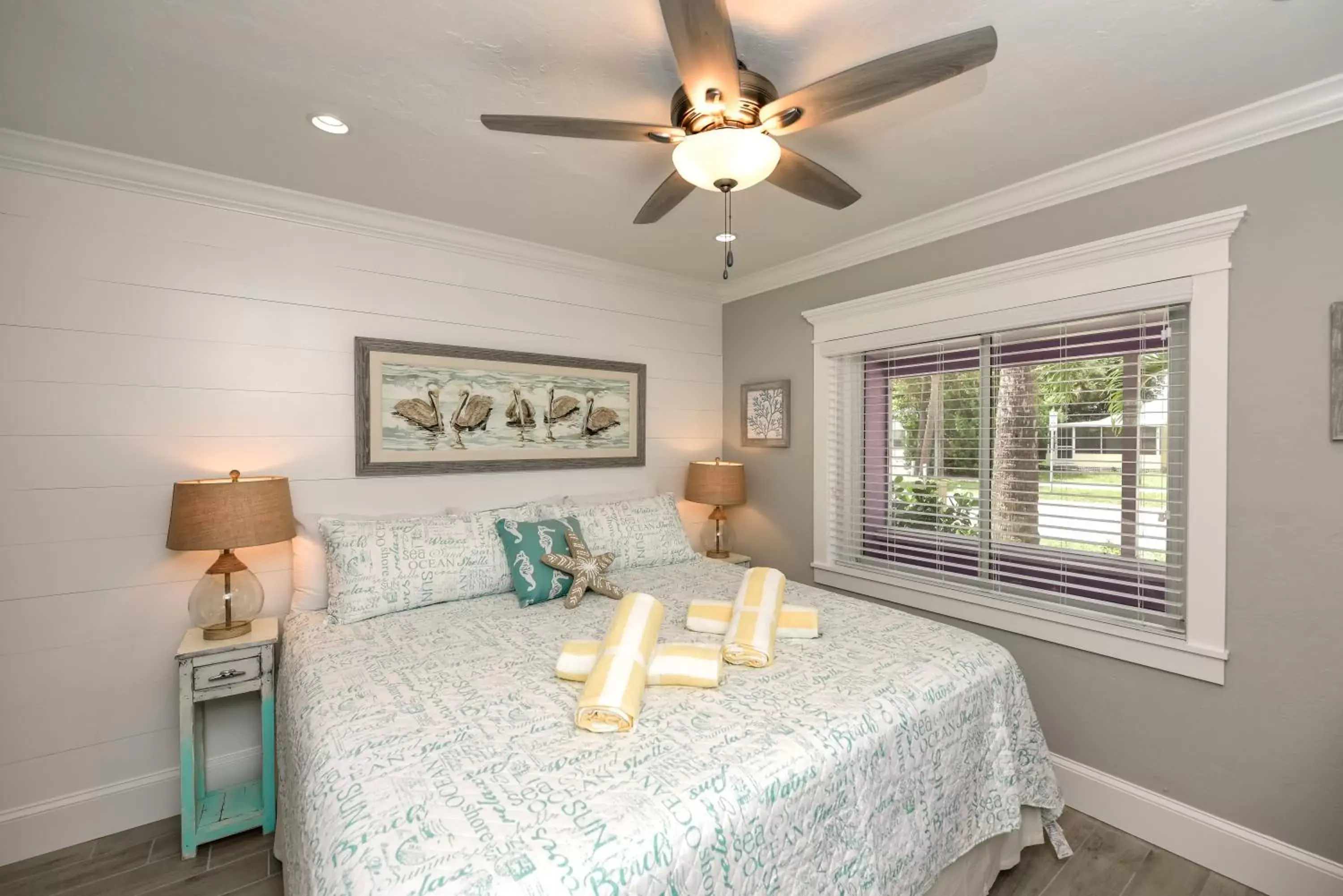 Bed in Tropical Breeze Resort Bed in Tropical Breeze Resort