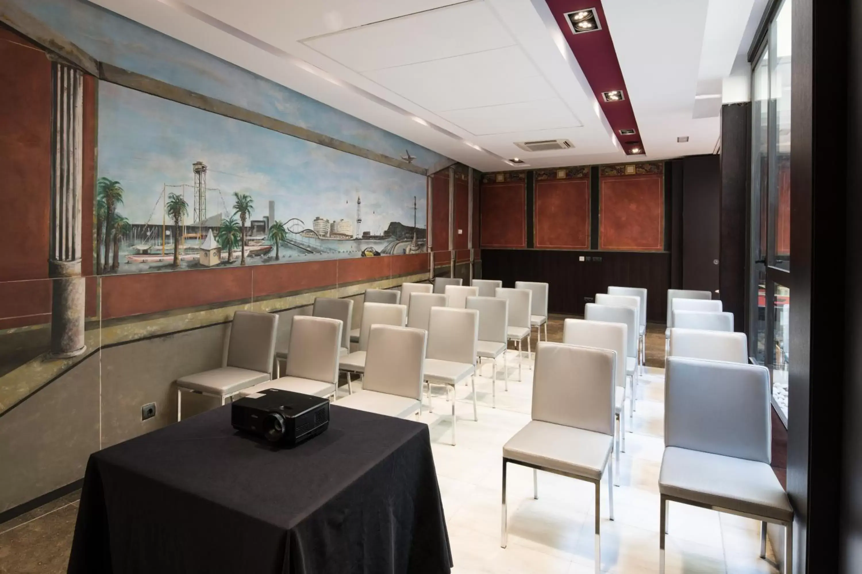 Meeting/conference room, Restaurant/Places to Eat in Catalonia Port