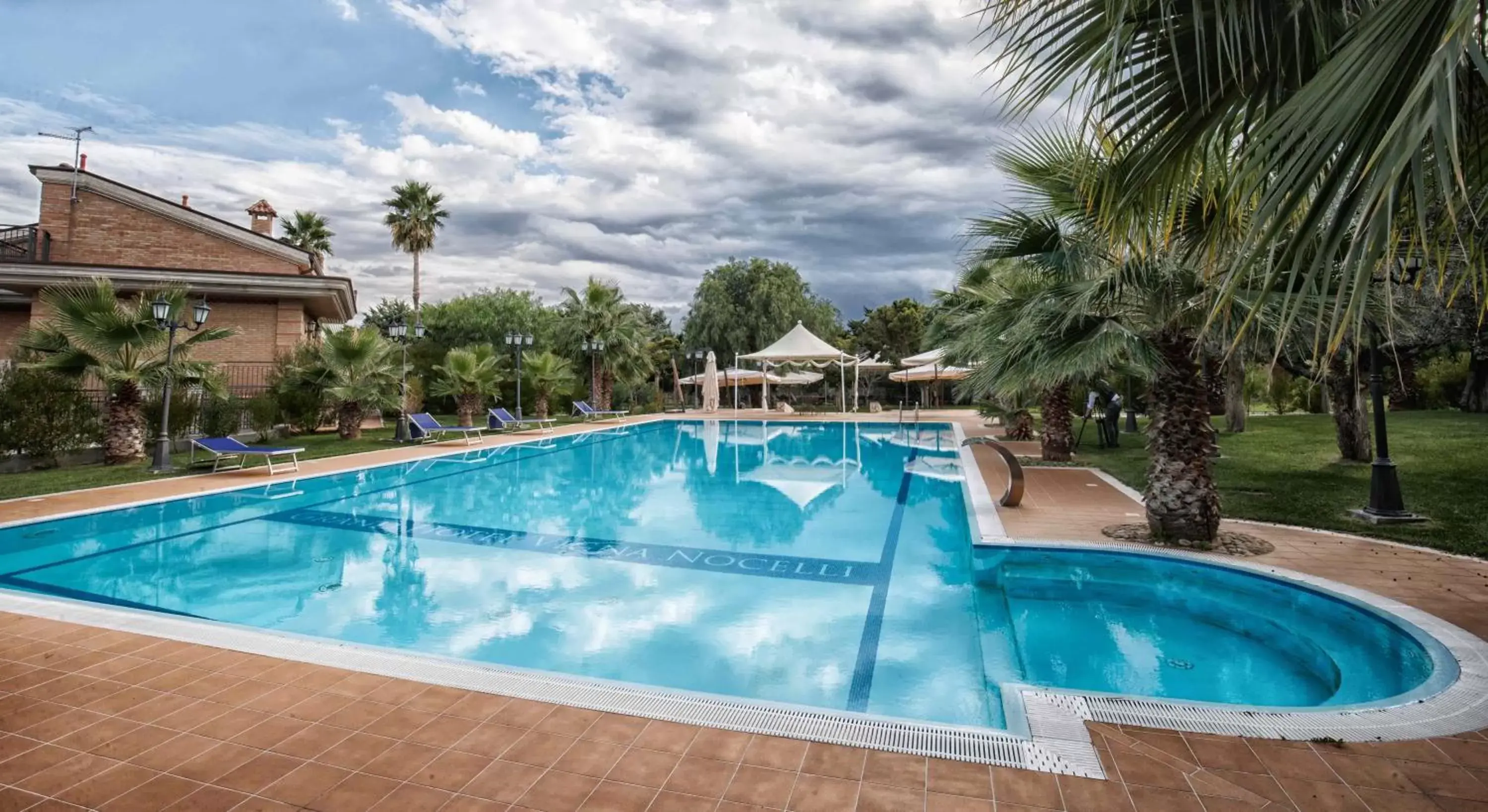 Swimming Pool in Grand Hotel Vigna Nocelli