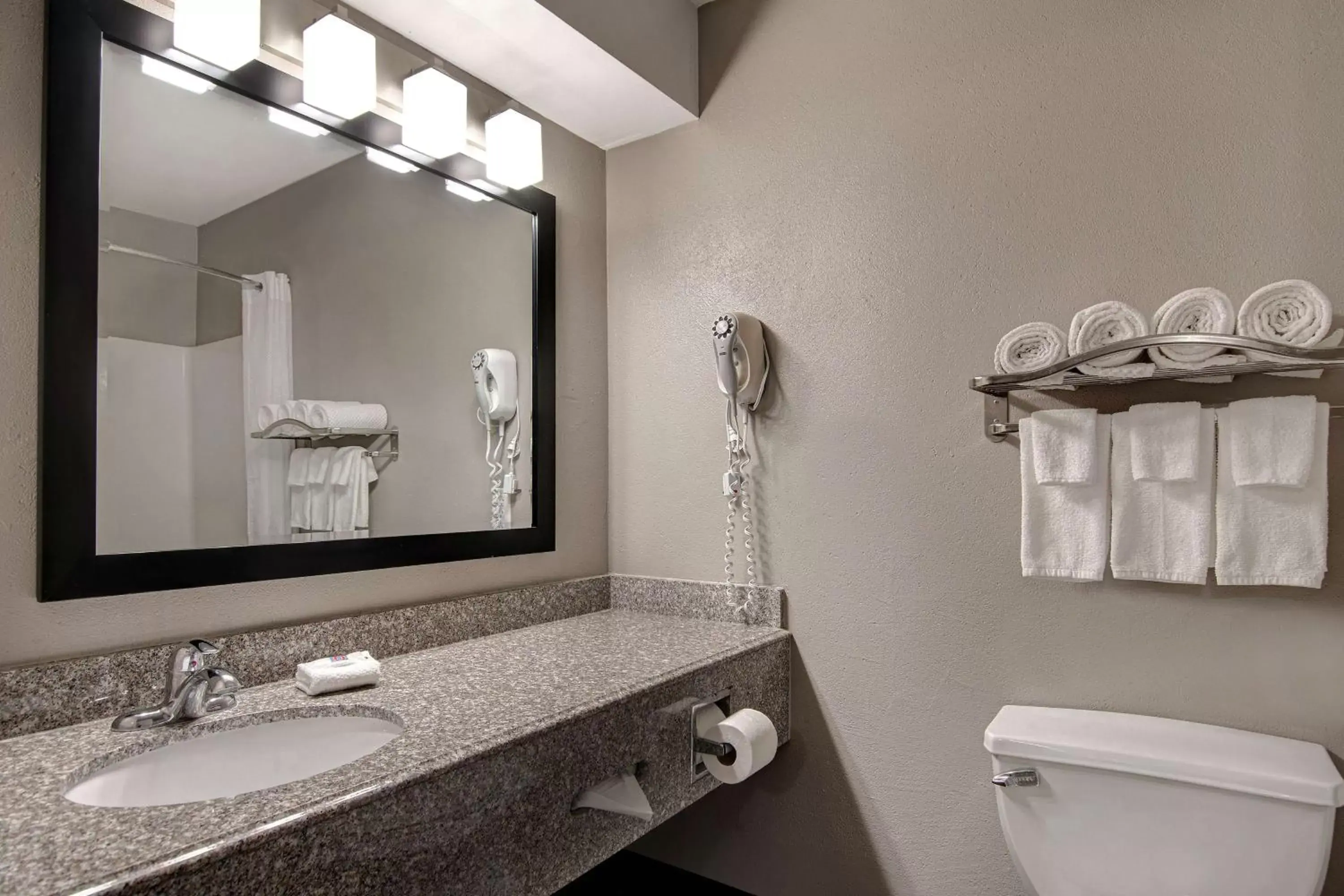Photo of the whole room, Bathroom in Studio 6 Pensacola, FL - West I-10