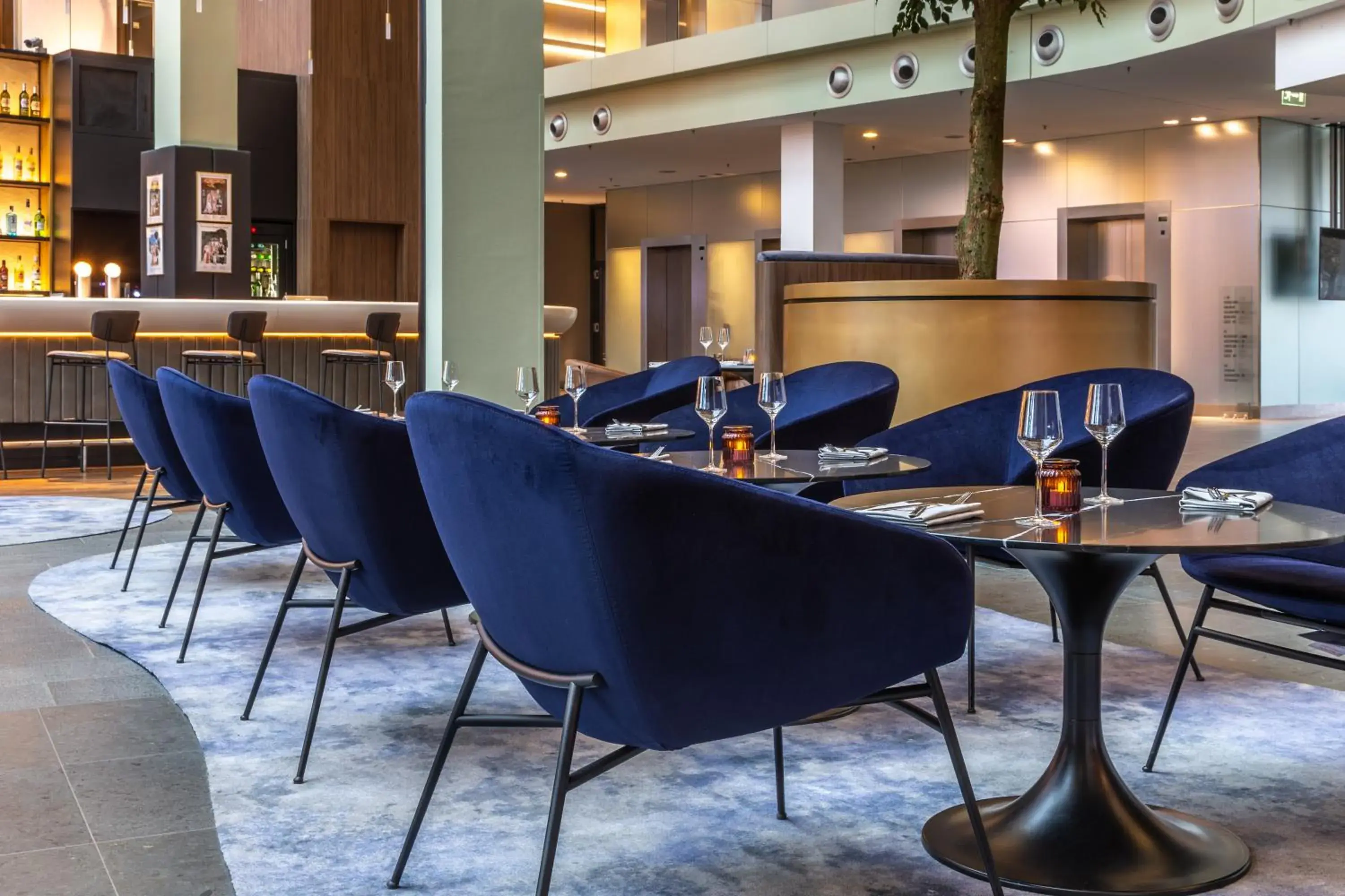 Restaurant/places to eat in Radisson Blu Hotel, Cologne