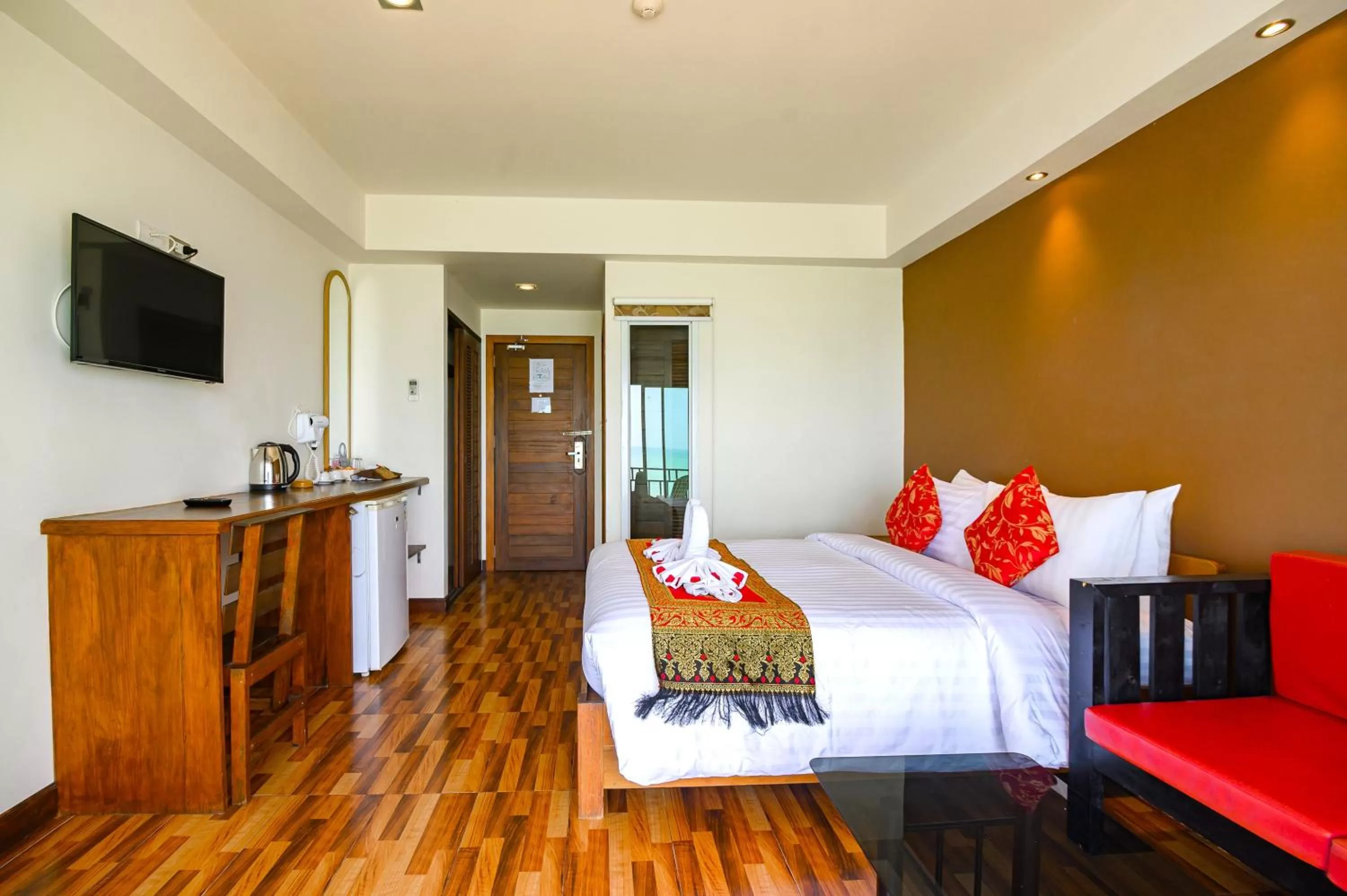 Balcony/Terrace, Bed in The Lord Nelson Hotel