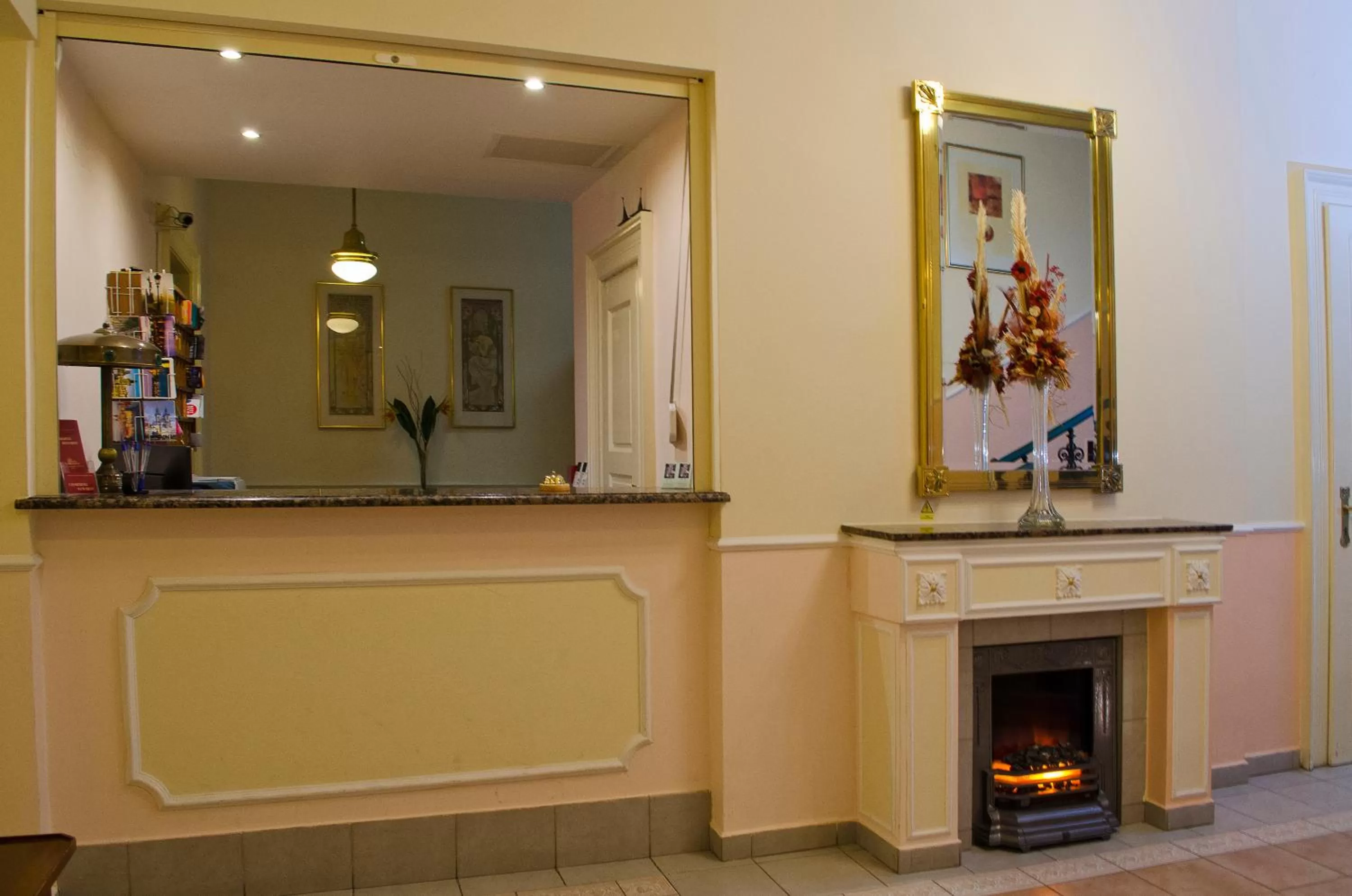 Lobby or reception in Anna Hotel