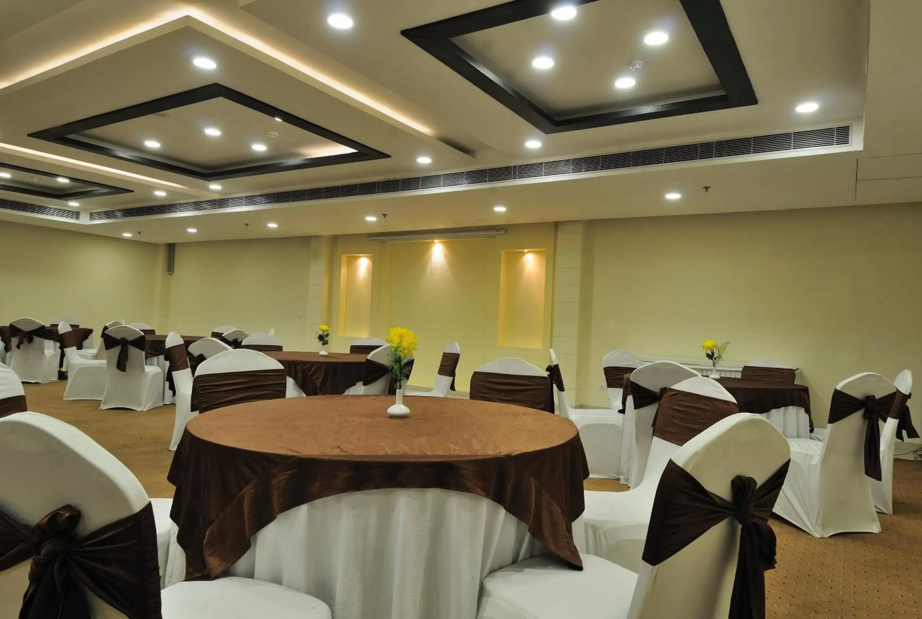 Business facilities, Banquet Facilities in The Grand Orion - Kailash Colony