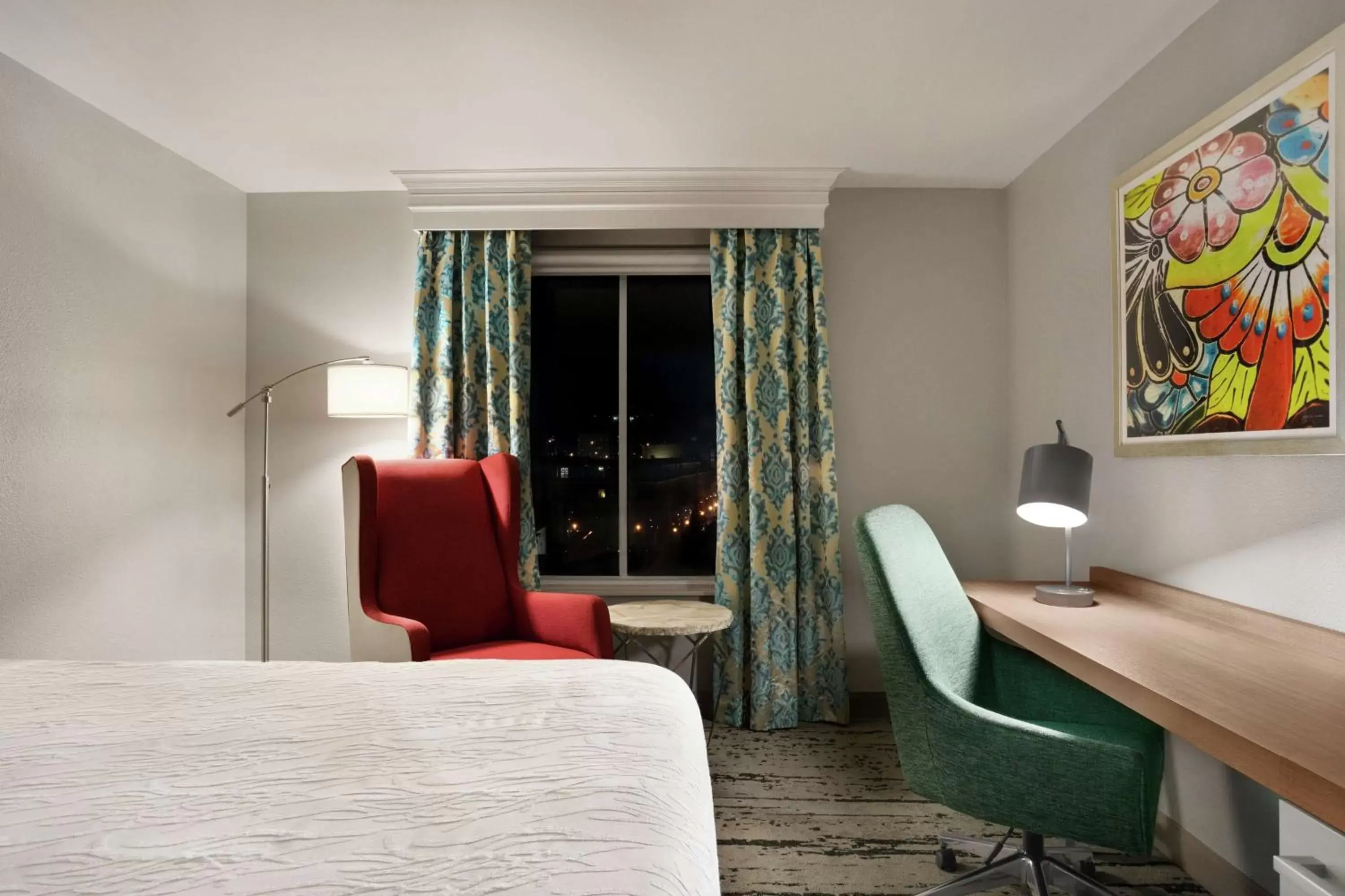 Queen Room with Two Queen Beds in Hilton Garden Inn New Orleans Convention Center Queen Room with Two Queen Beds in Hilton Garden Inn New Orleans Convention Center