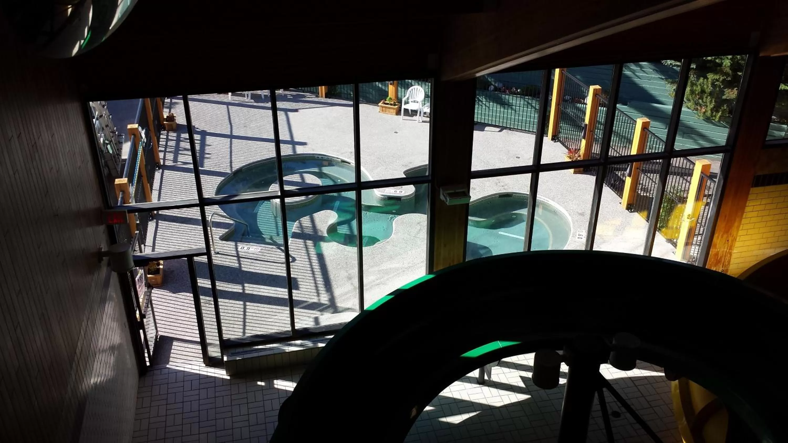 Swimming pool in Douglas Fir Resort & Chalets