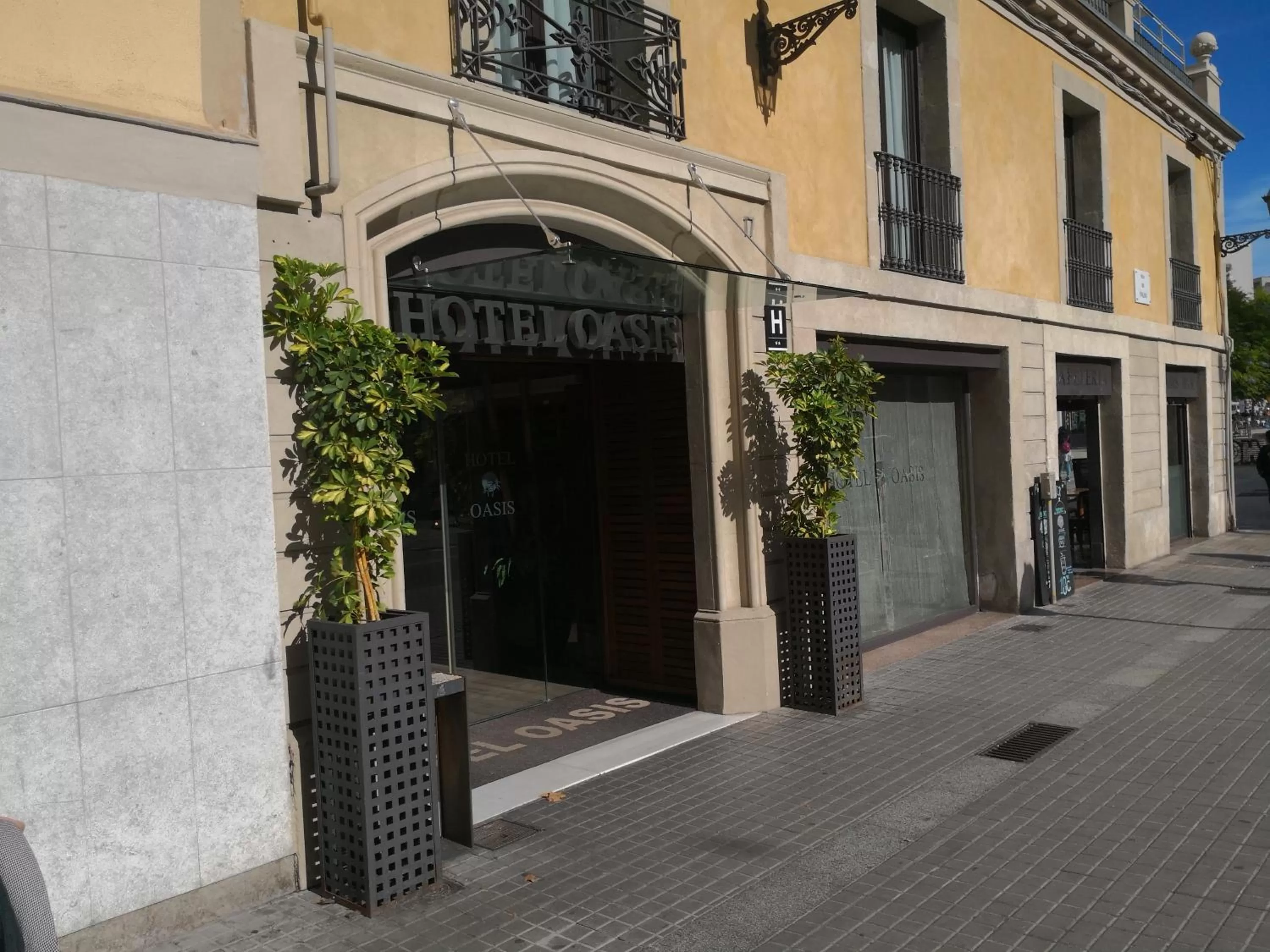 Property building in Hotel Oasis