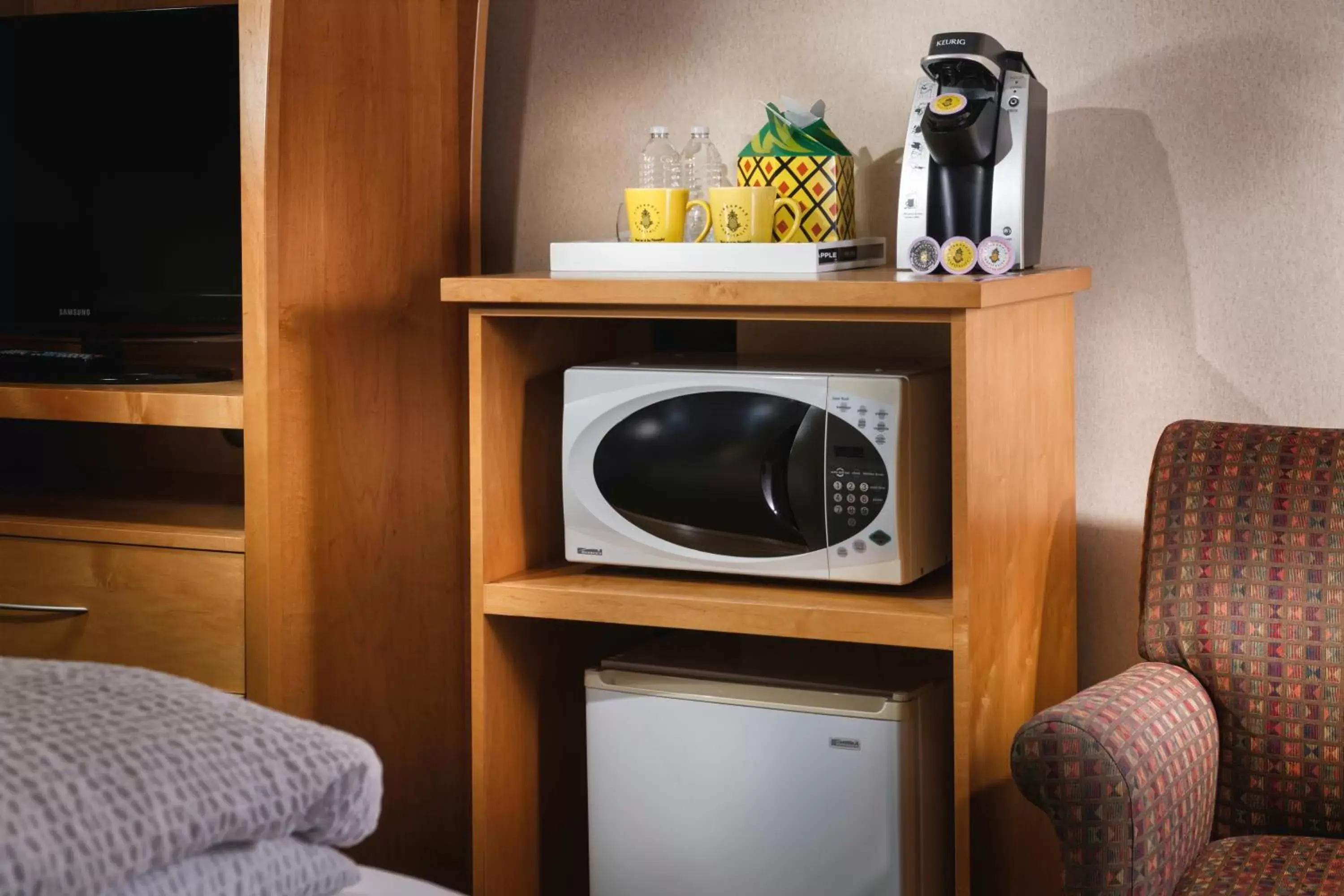 Coffee/tea facilities in Staypineapple, University Inn, University District Seattle