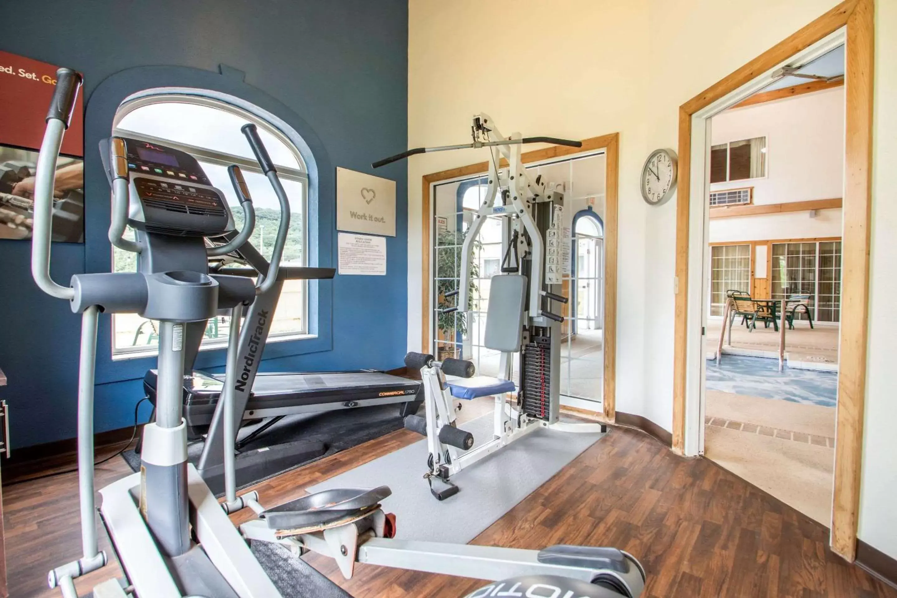 Fitness centre/facilities, Fitness Center/Facilities in Comfort Suites Wisconsin Dells Area