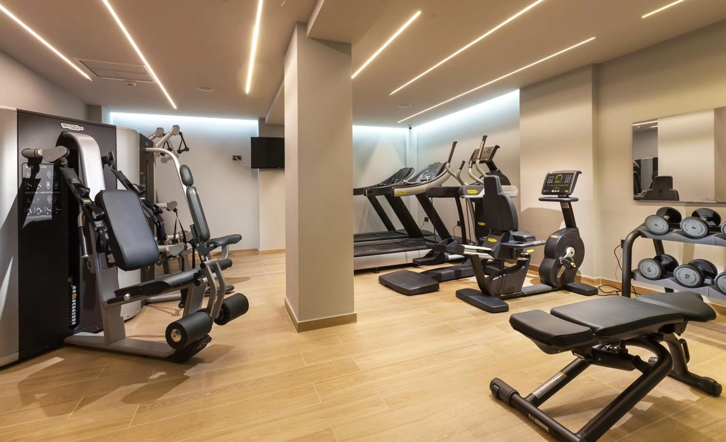 Fitness centre/facilities in Blue Lagoon City Hotel