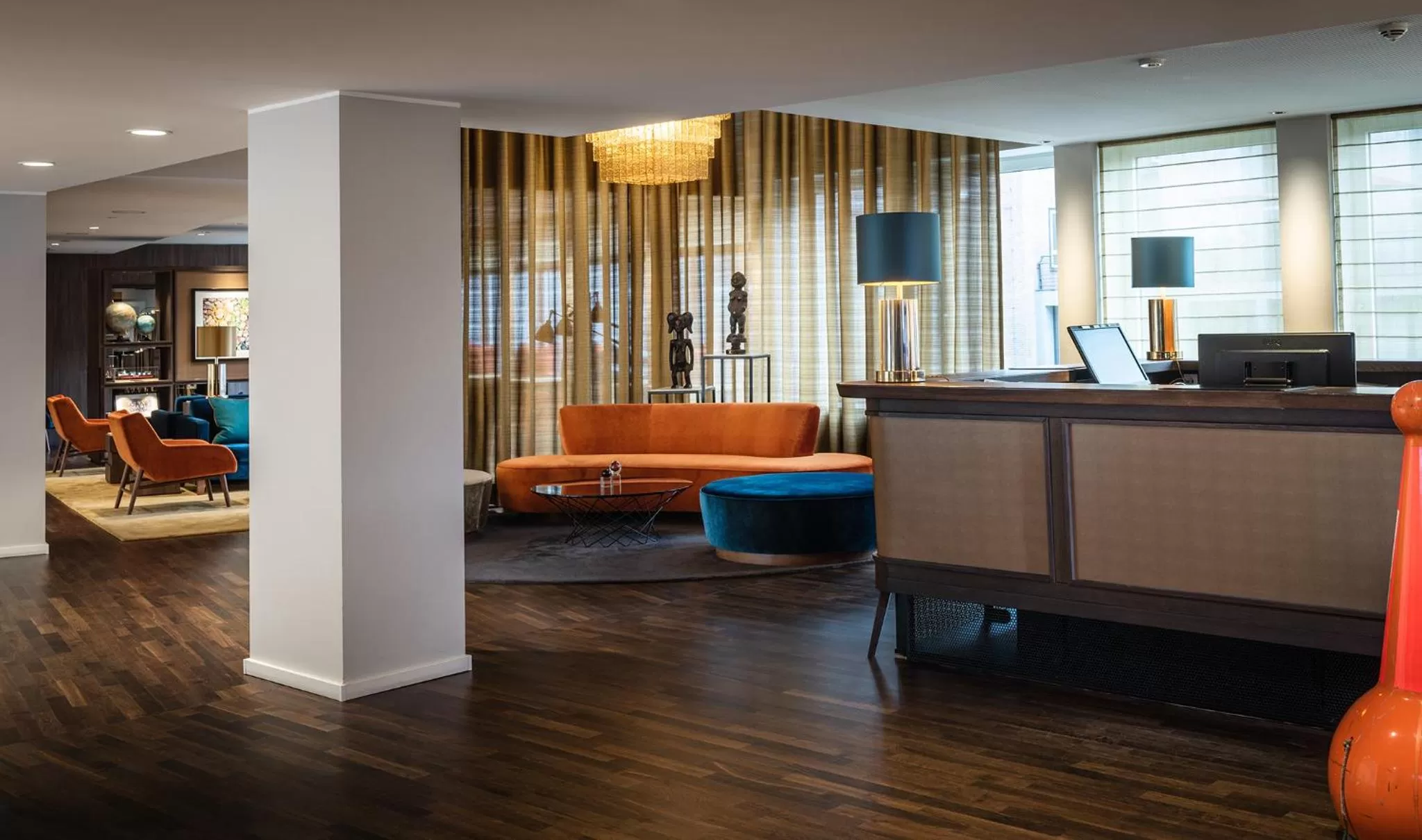 Lobby or reception in AMERON Hamburg Hotel Speicherstadt