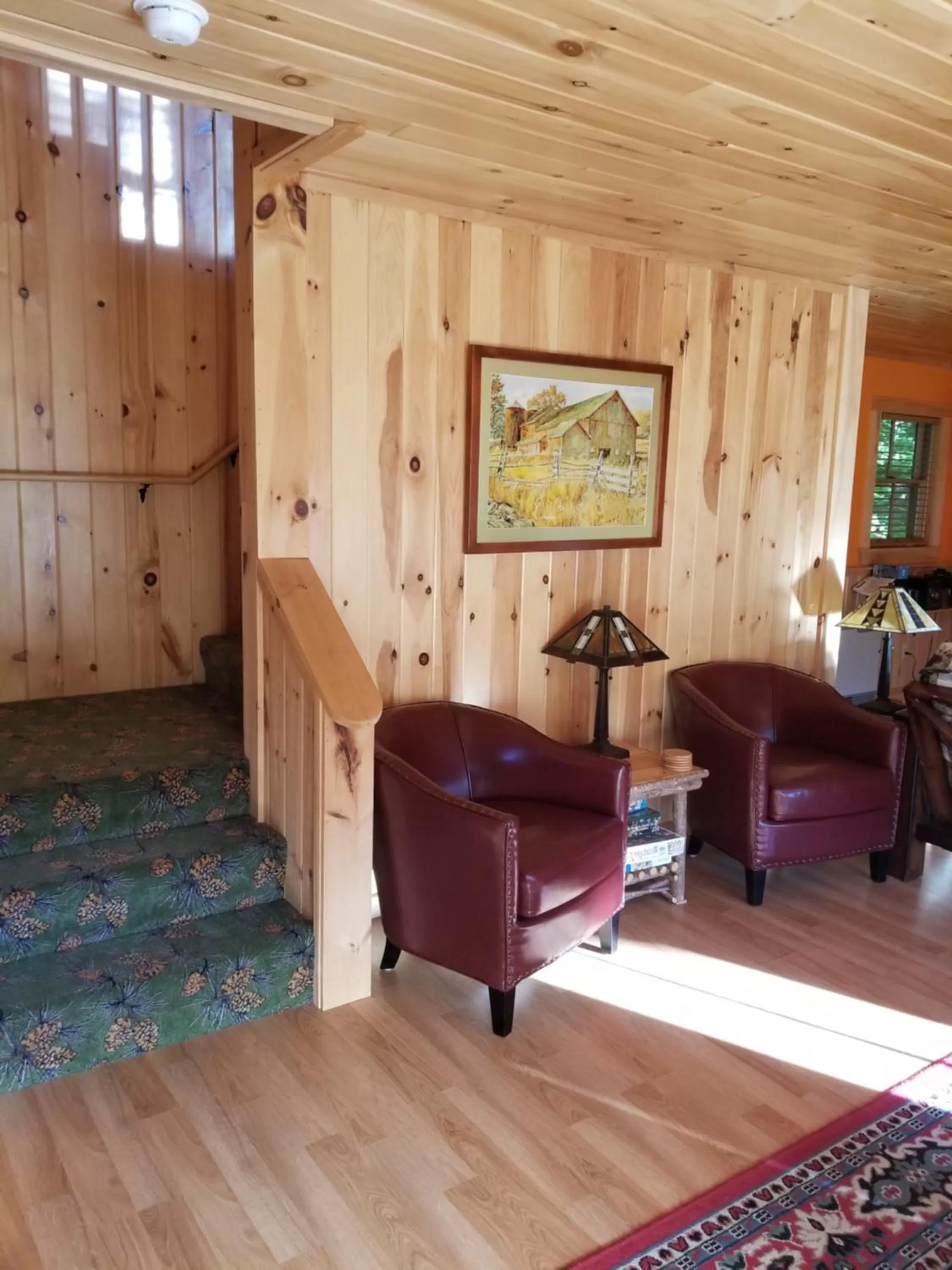 Living room, Seating Area in Trails End Inn