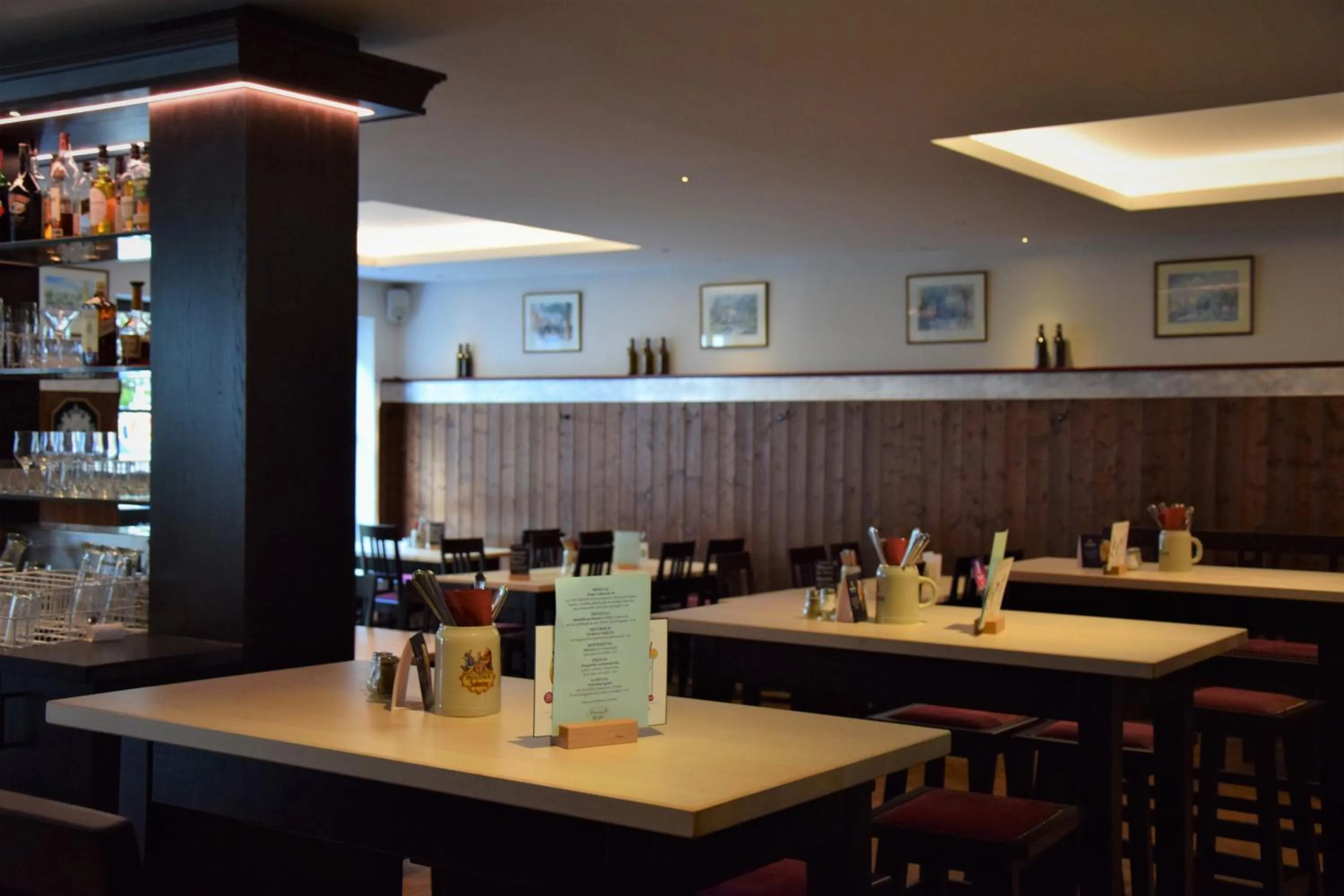 Restaurant/places to eat in Hotel Roter Löwe