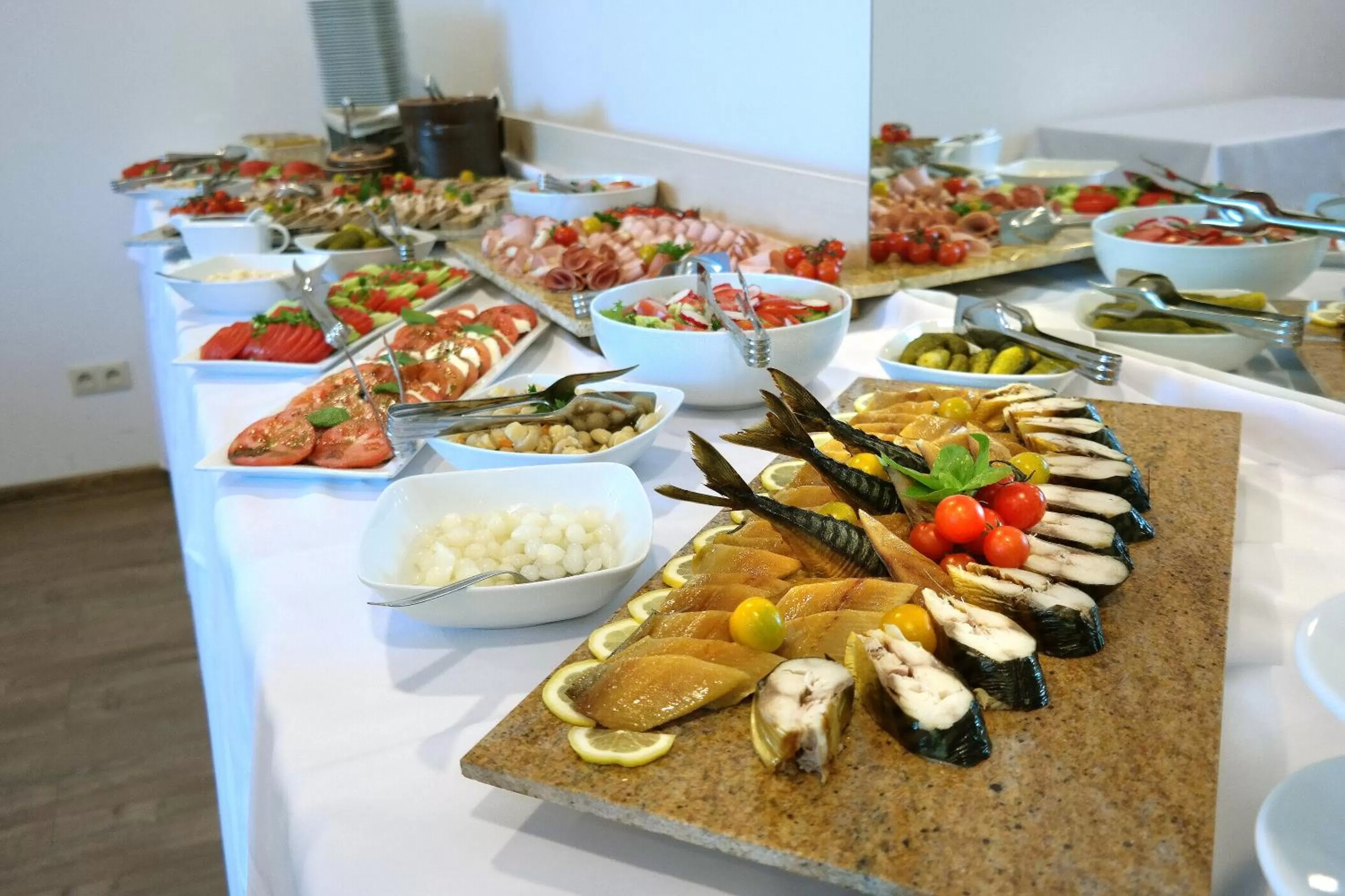 Buffet breakfast in Hotel Jastarnia