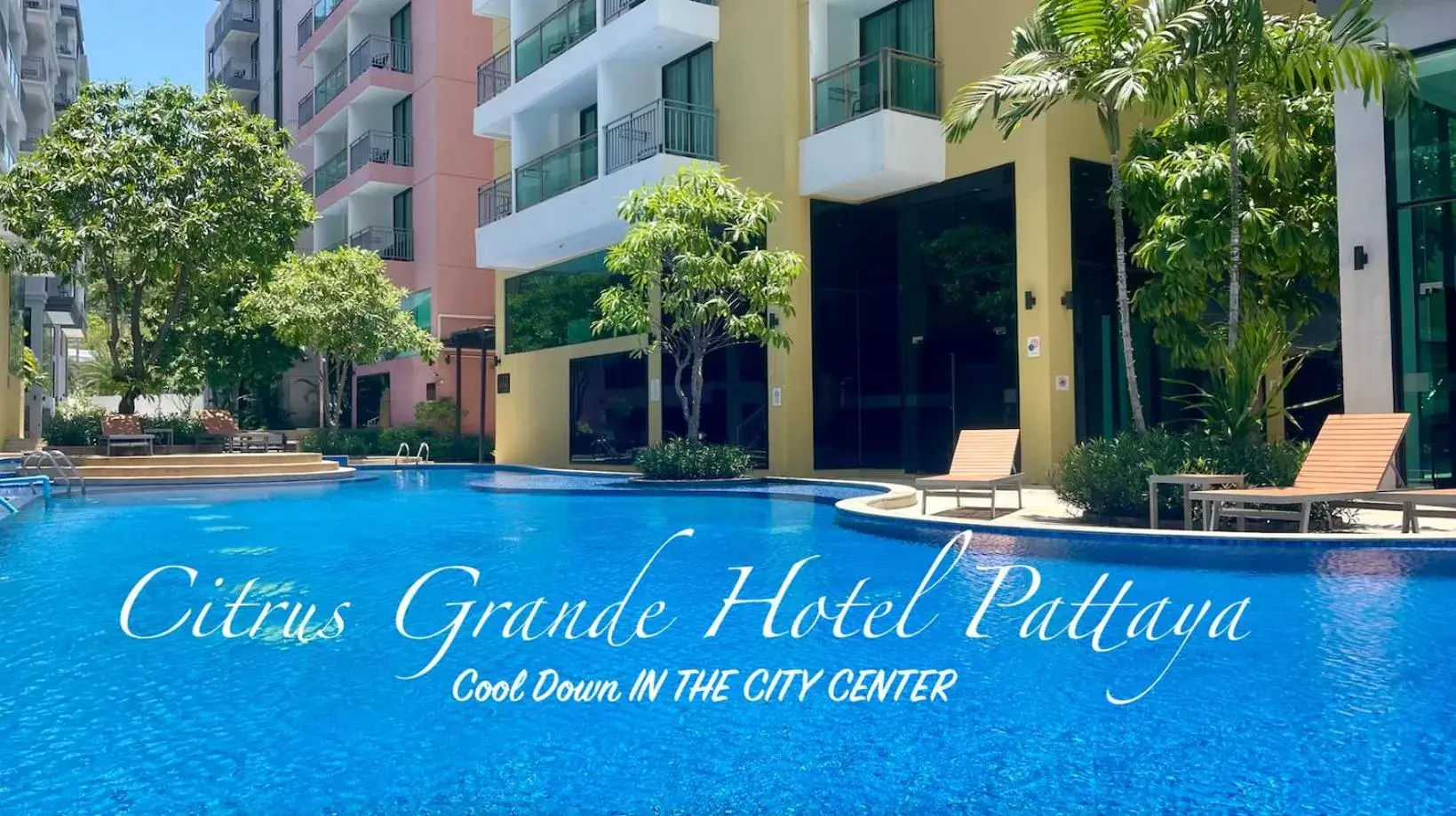 Swimming Pool in Citrus Grande Hotel Pattaya by Compass Hospitality