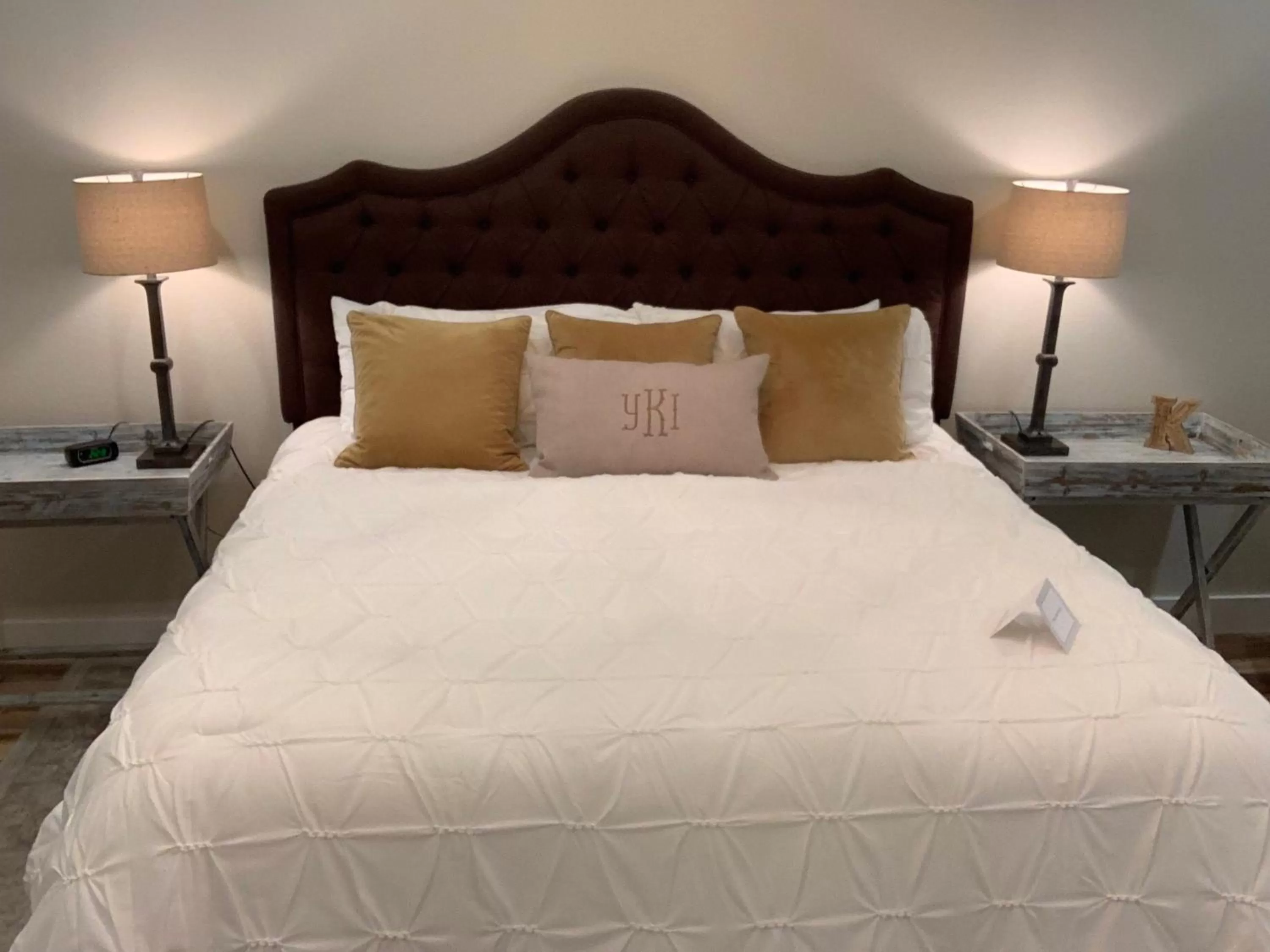 Bed in The Kendall