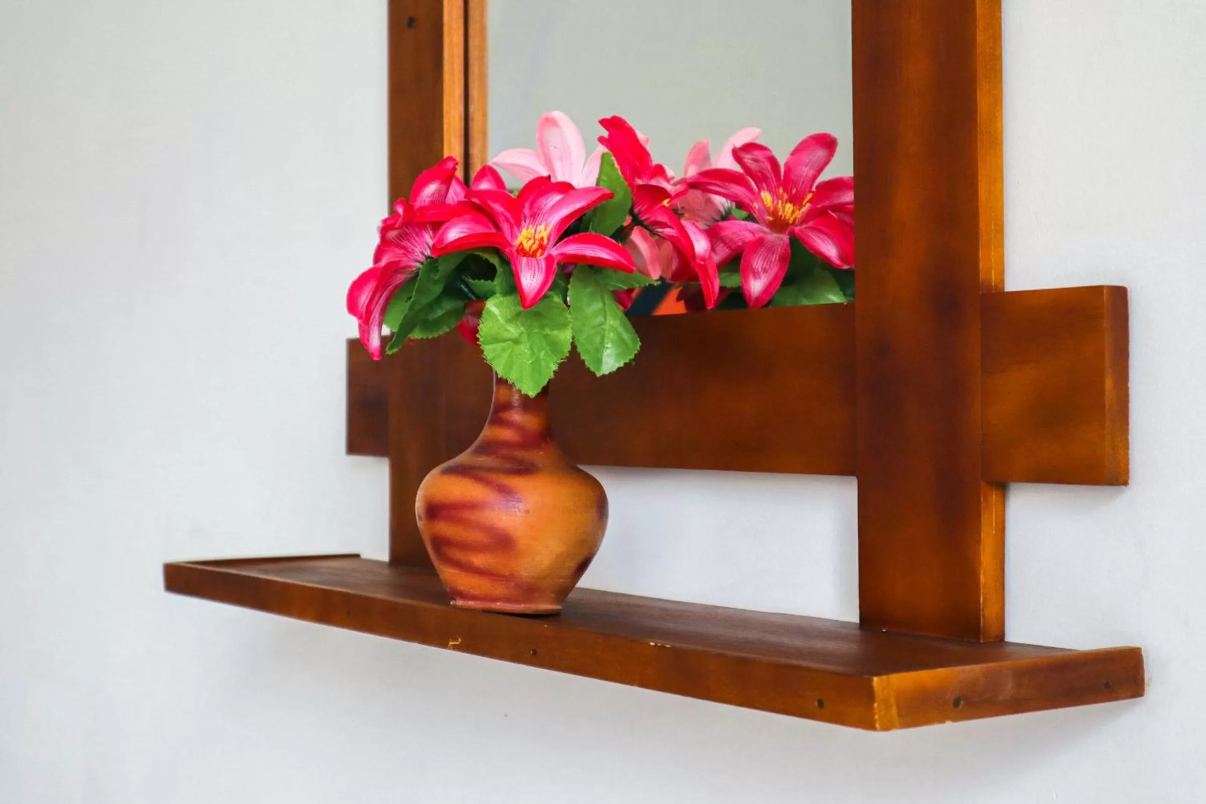 Decorative detail in Duet Hearts