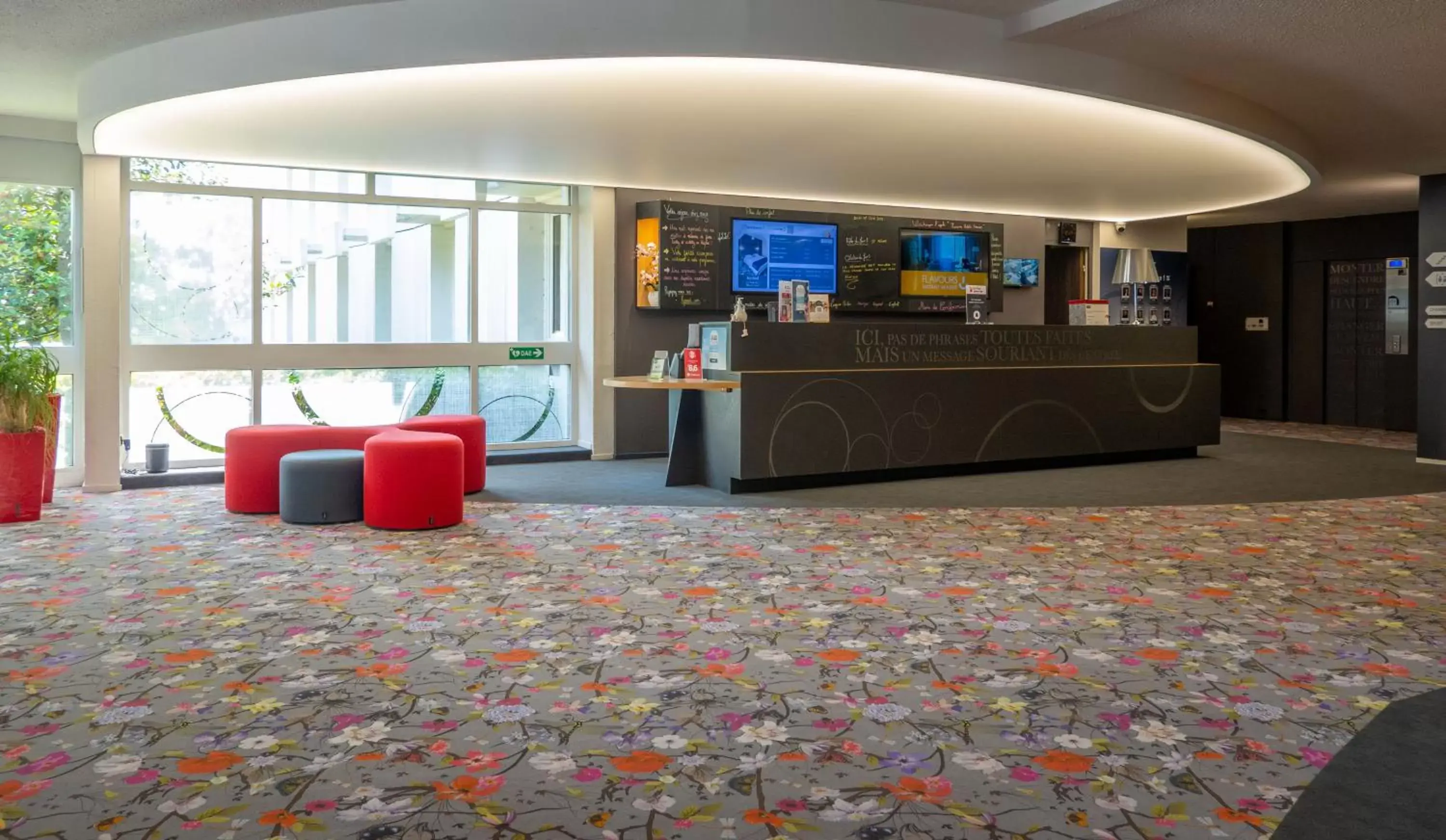 Property building in Kyriad Montchanin le Creusot Property building in Kyriad Montchanin le Creusot