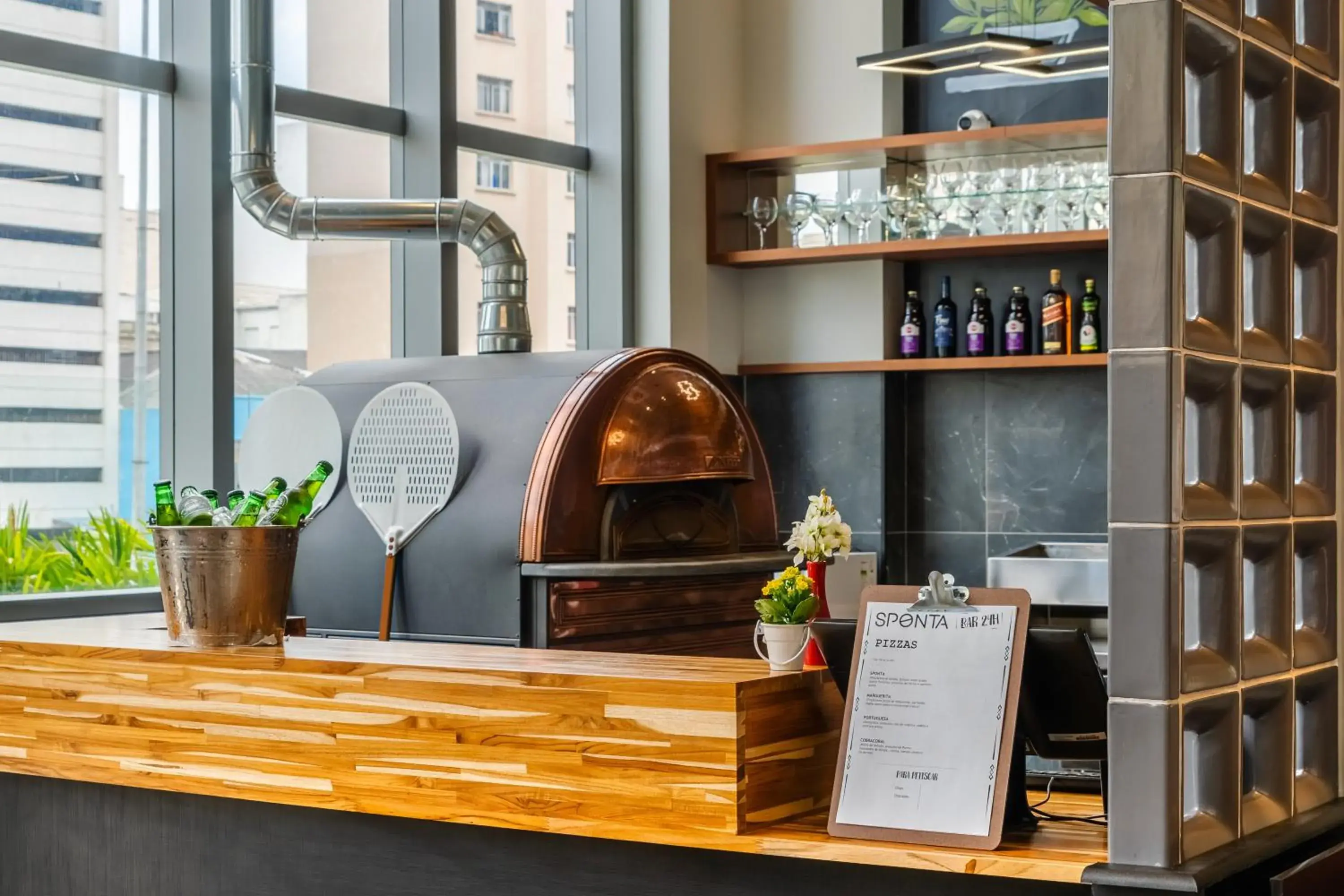 Lounge or bar in Ibis Styles SP Centro Lounge or bar in Ibis Styles SP Centro