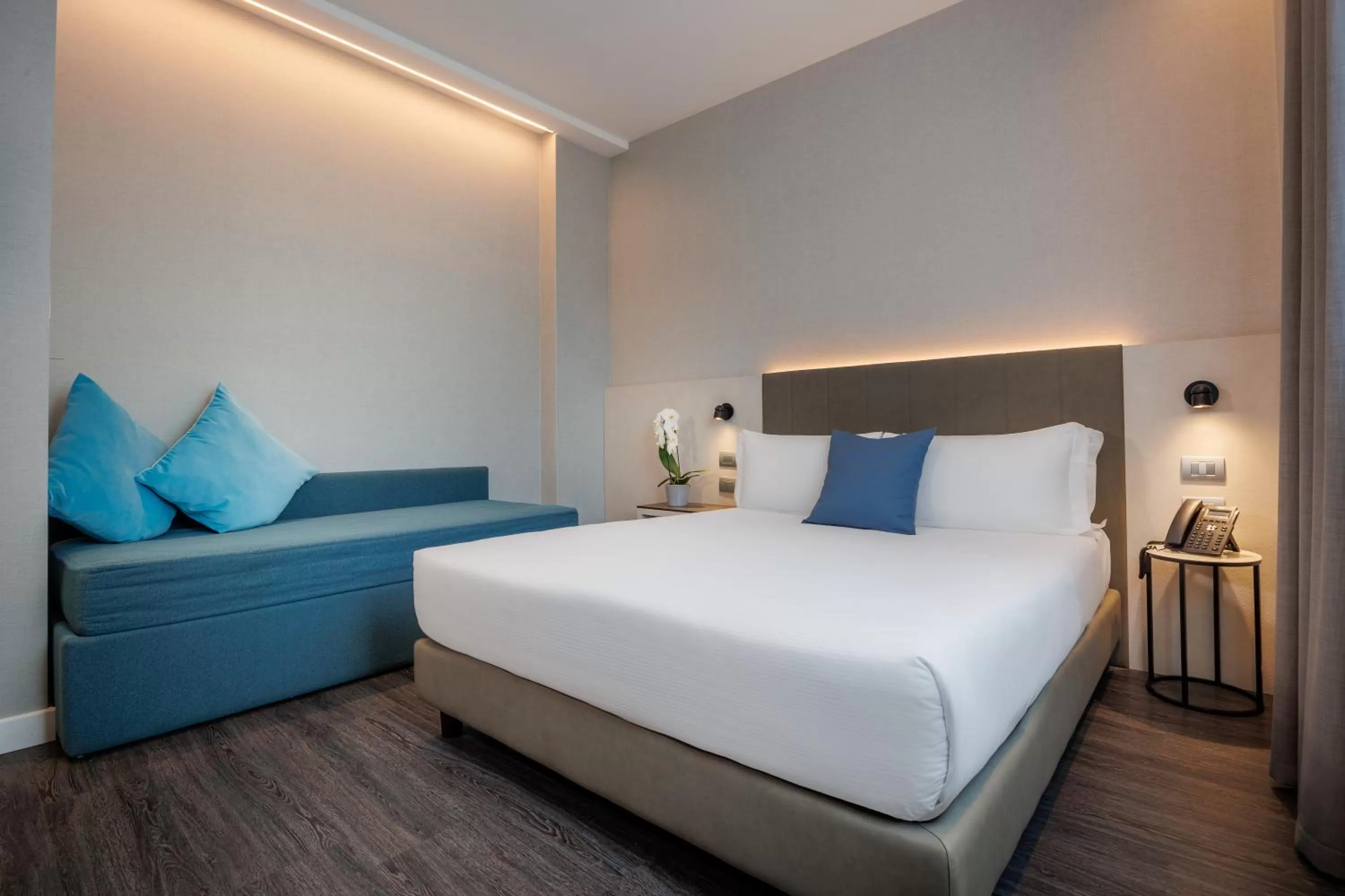 Bedroom, Bed in IH Hotels Milano Centrale