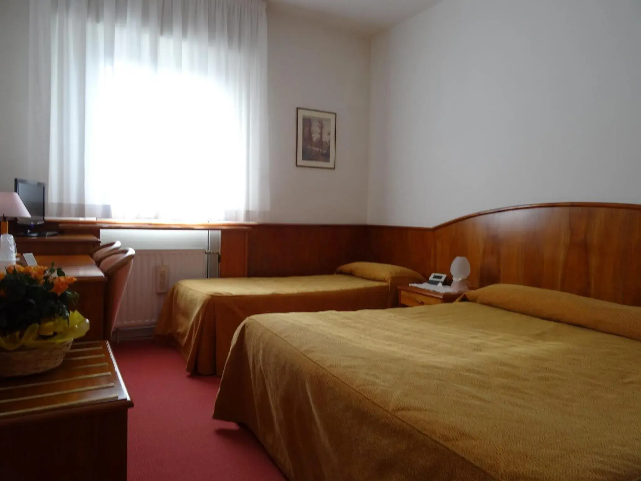 Other, Bed in Hotel Roma