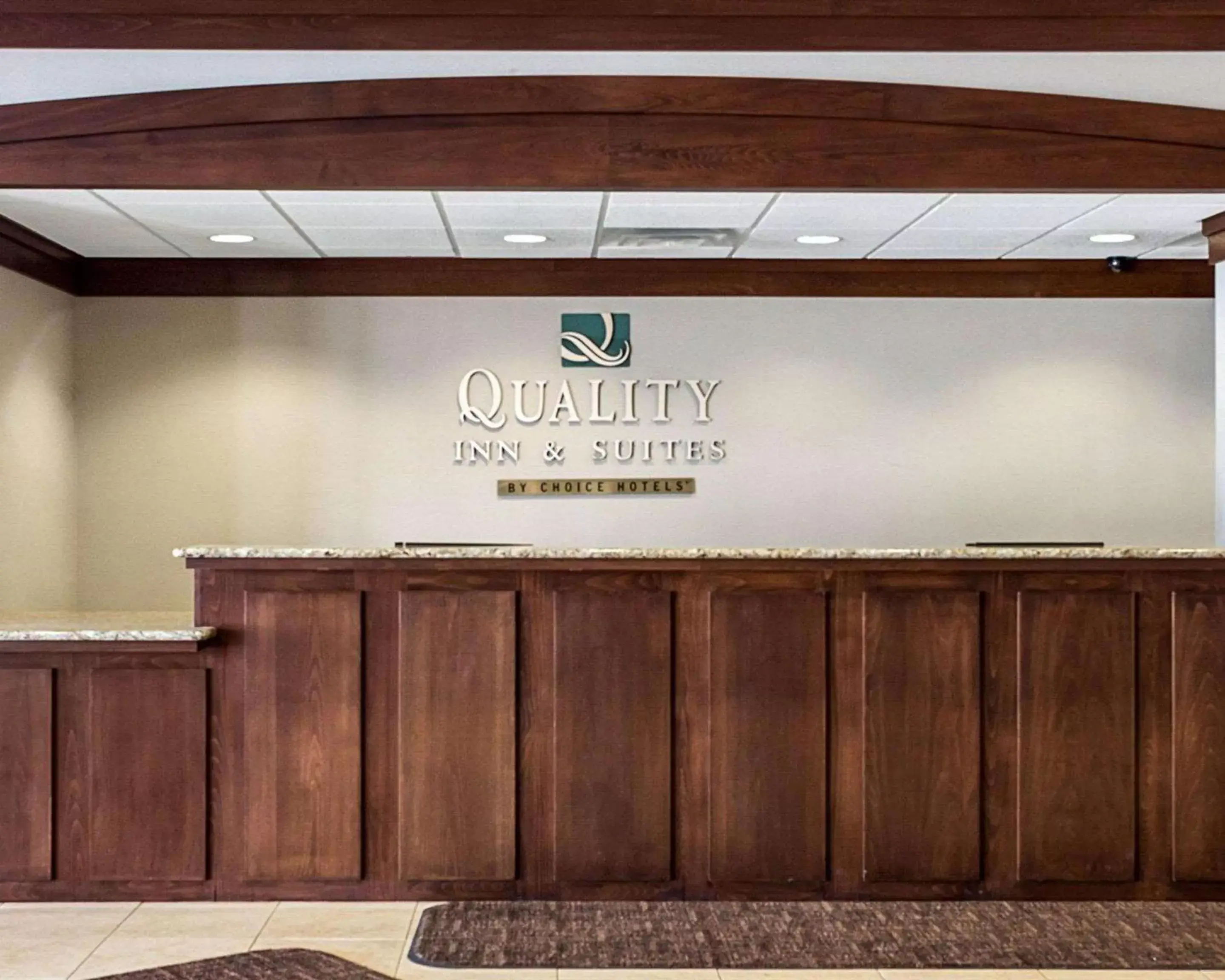 Lobby or reception in Quality Inn & Suites Conference Center and Water Park