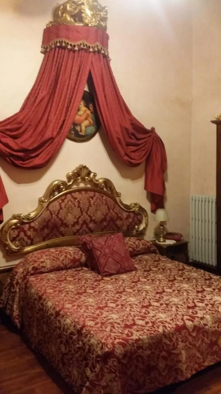 Photo of the whole room, Bed in Hotel Abaco