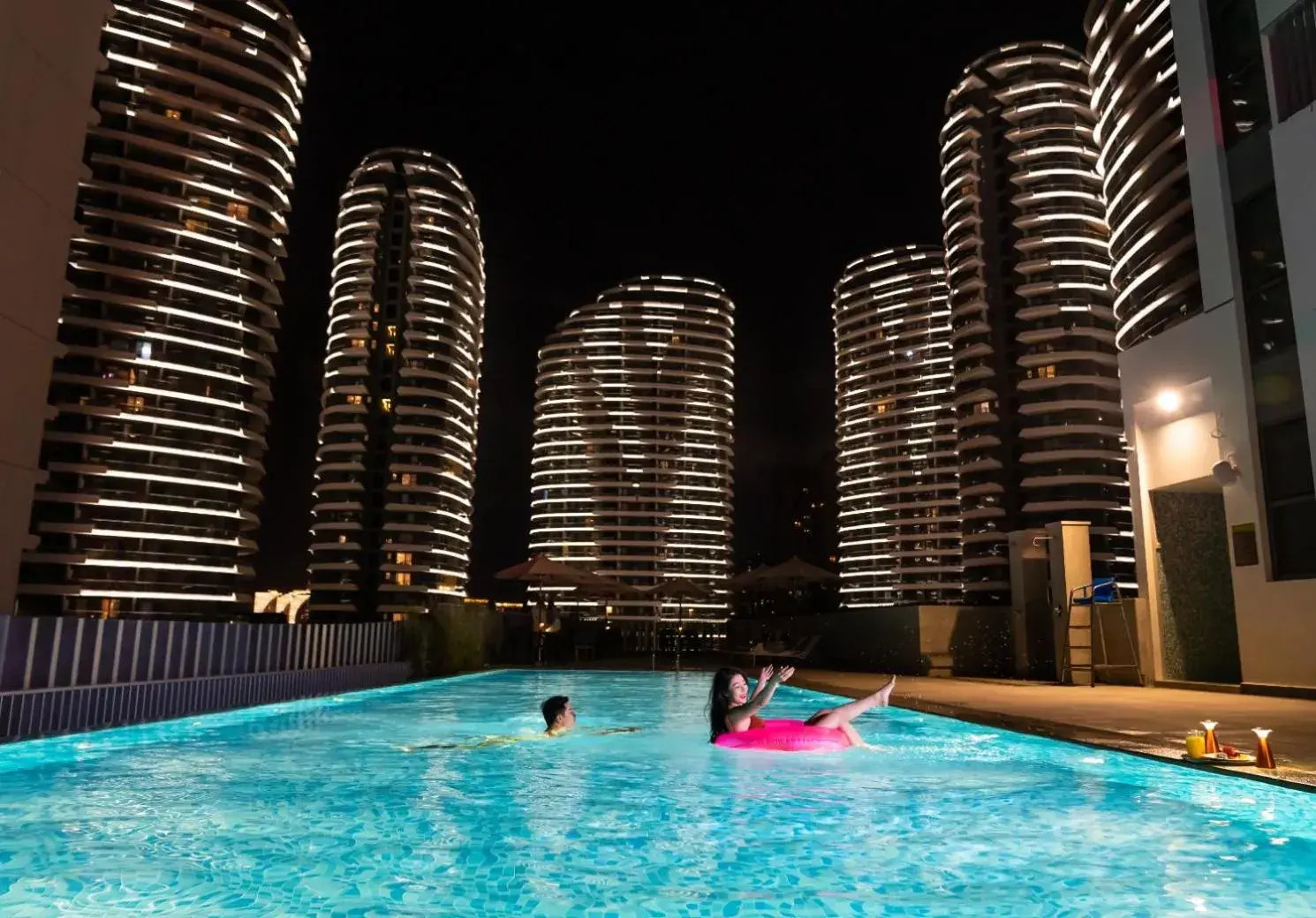 Swimming Pool in Hilton Garden Inn Sanya, China
