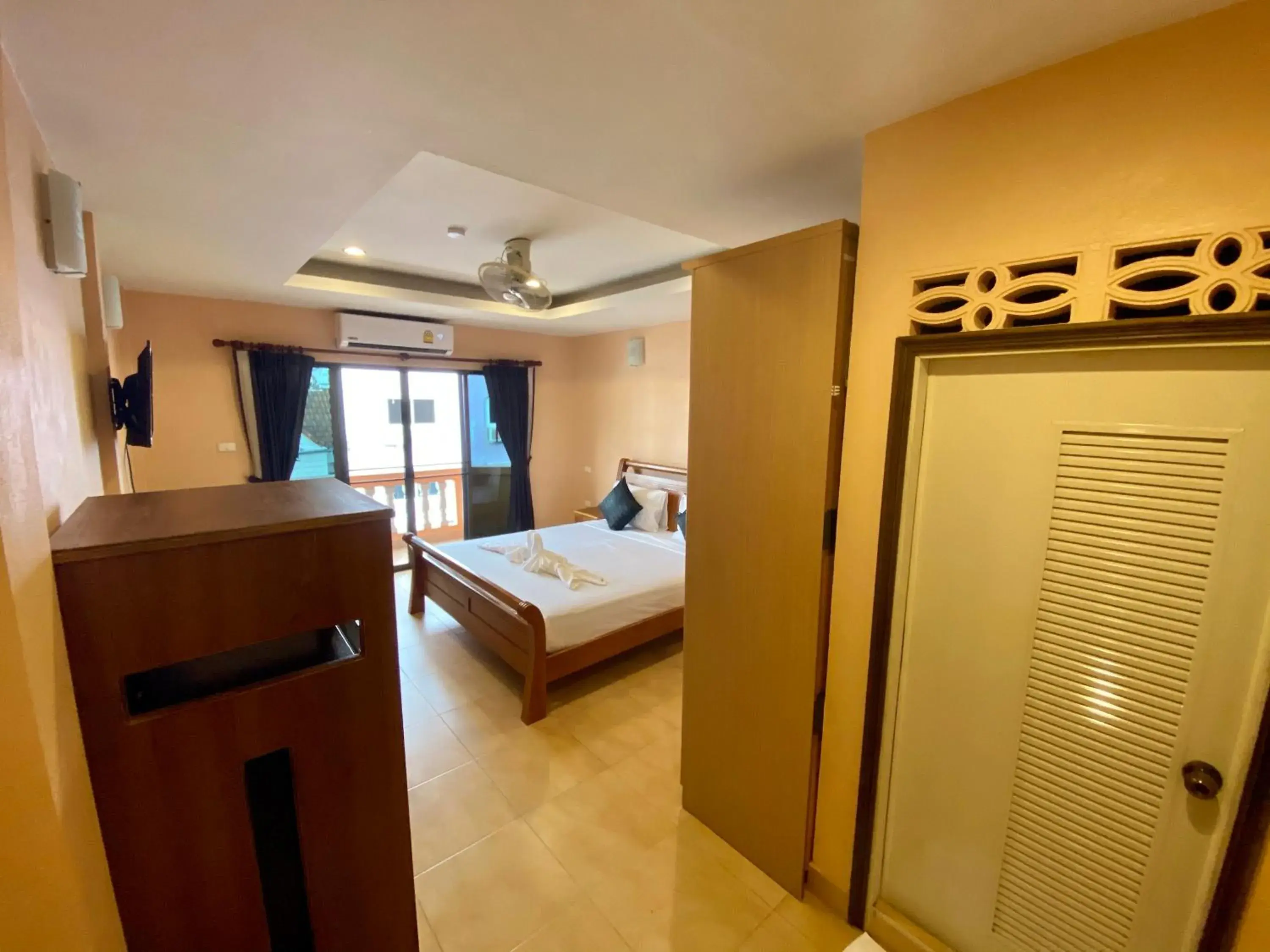 Grand Deluxe Double Room with Balcony in Star Guesthouse Grand Deluxe Double Room with Balcony in Star Guesthouse