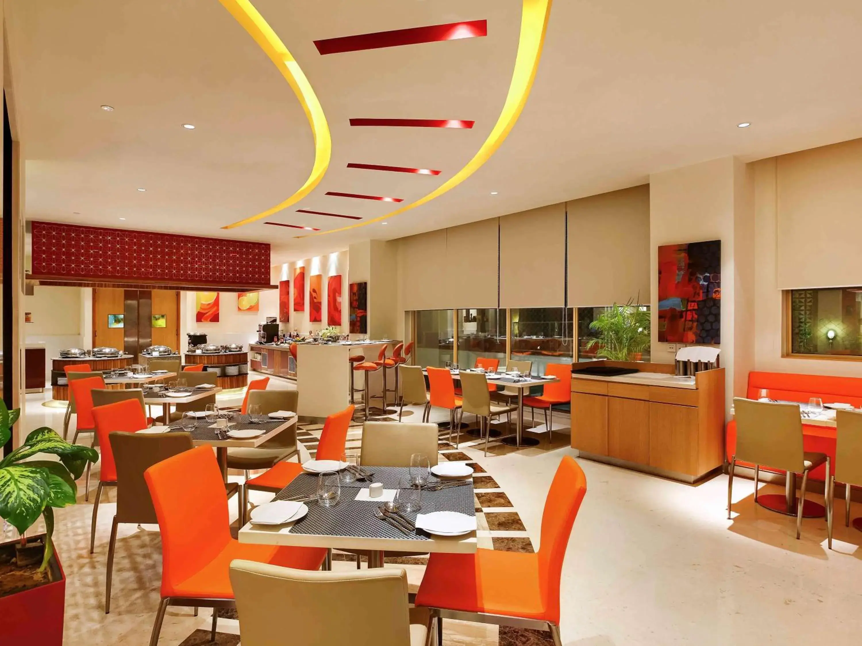 Restaurant/Places to Eat in ibis Chennai City Centre- An AccorHotels Brand