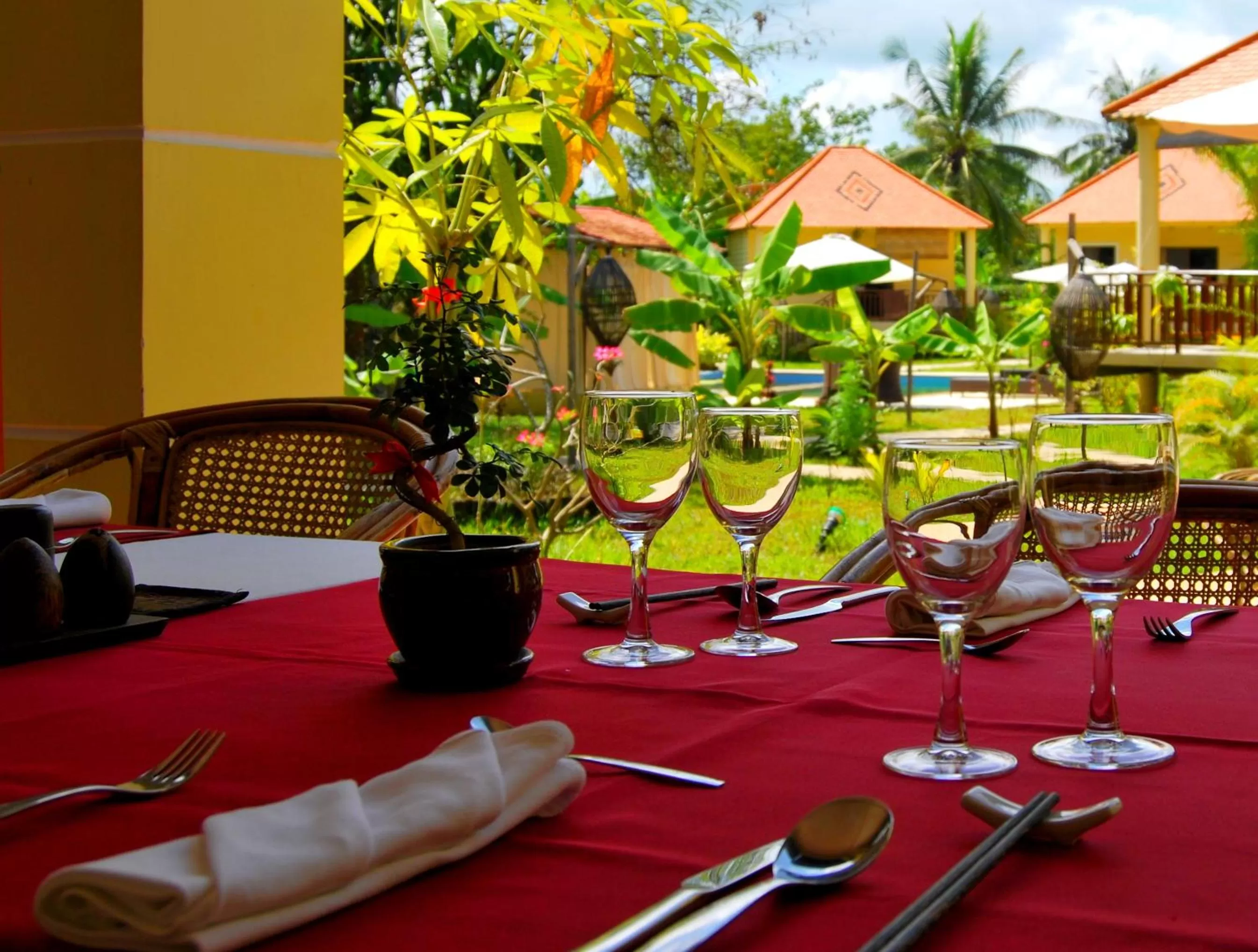 Restaurant/places to eat in Au Cabaret Vert