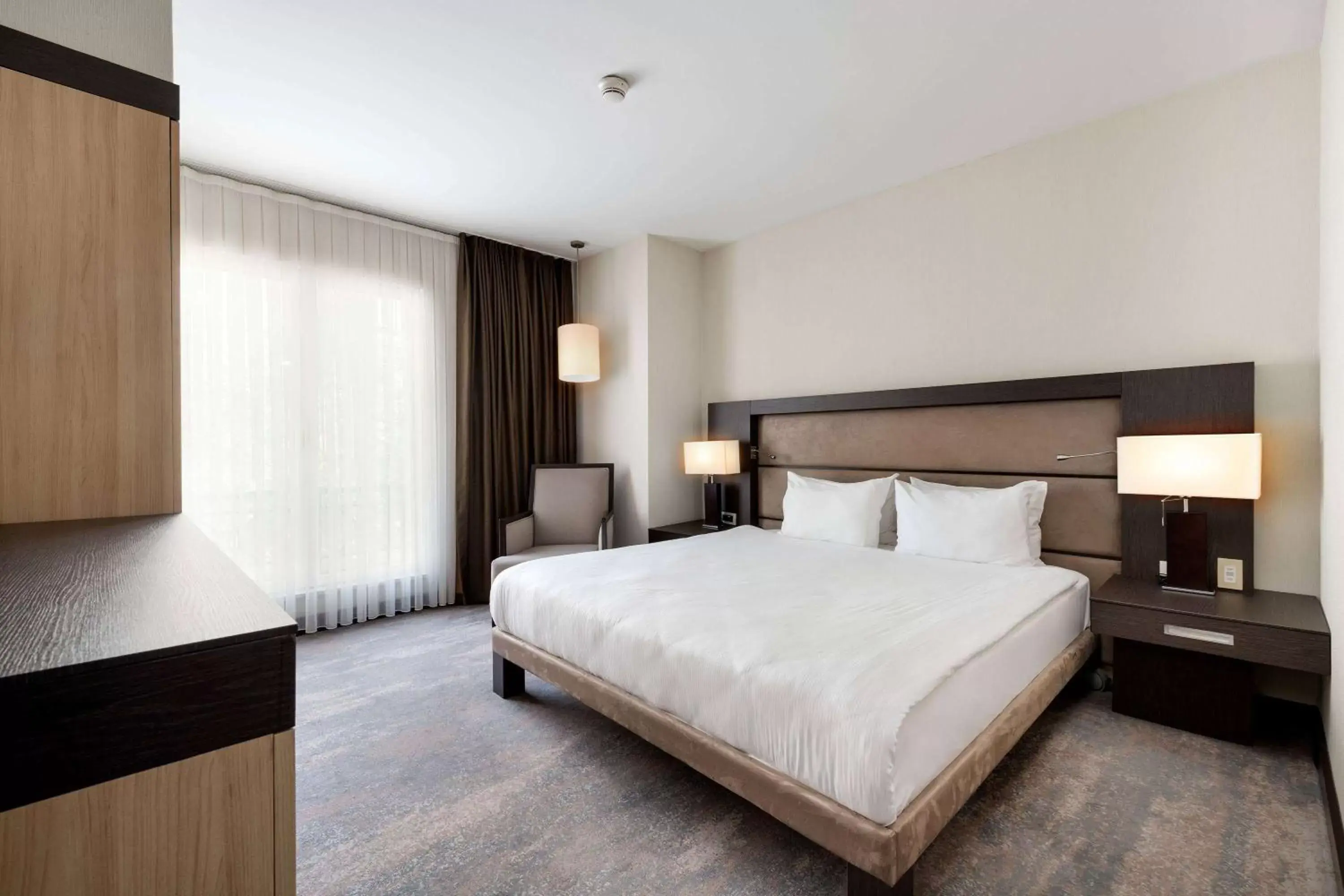 Photo of the whole room in Ramada Plaza By Wyndham Istanbul City Center