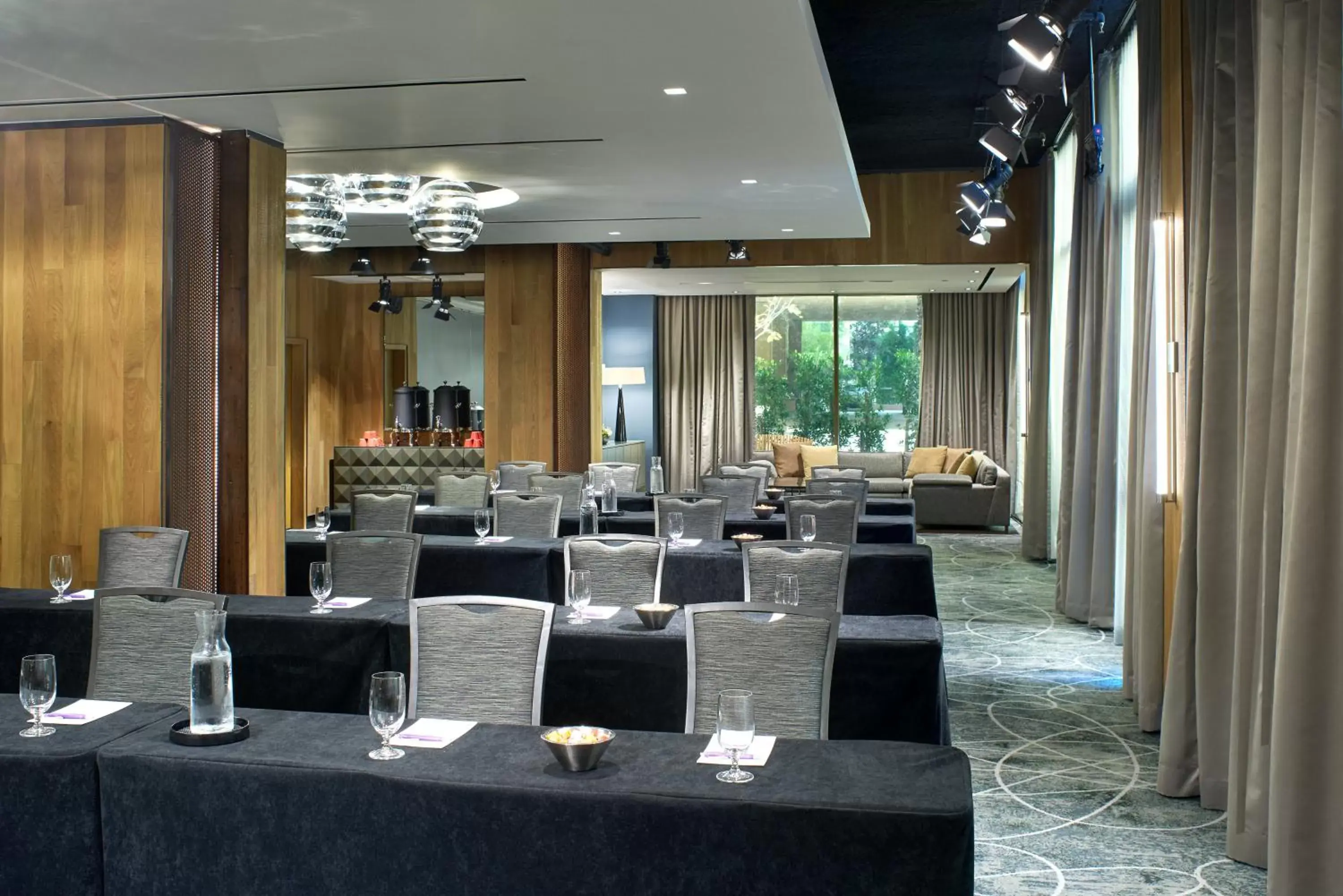 Meeting/conference room in Kimpton Hotel Palomar Los Angeles Beverly Hills, an IHG Hotel