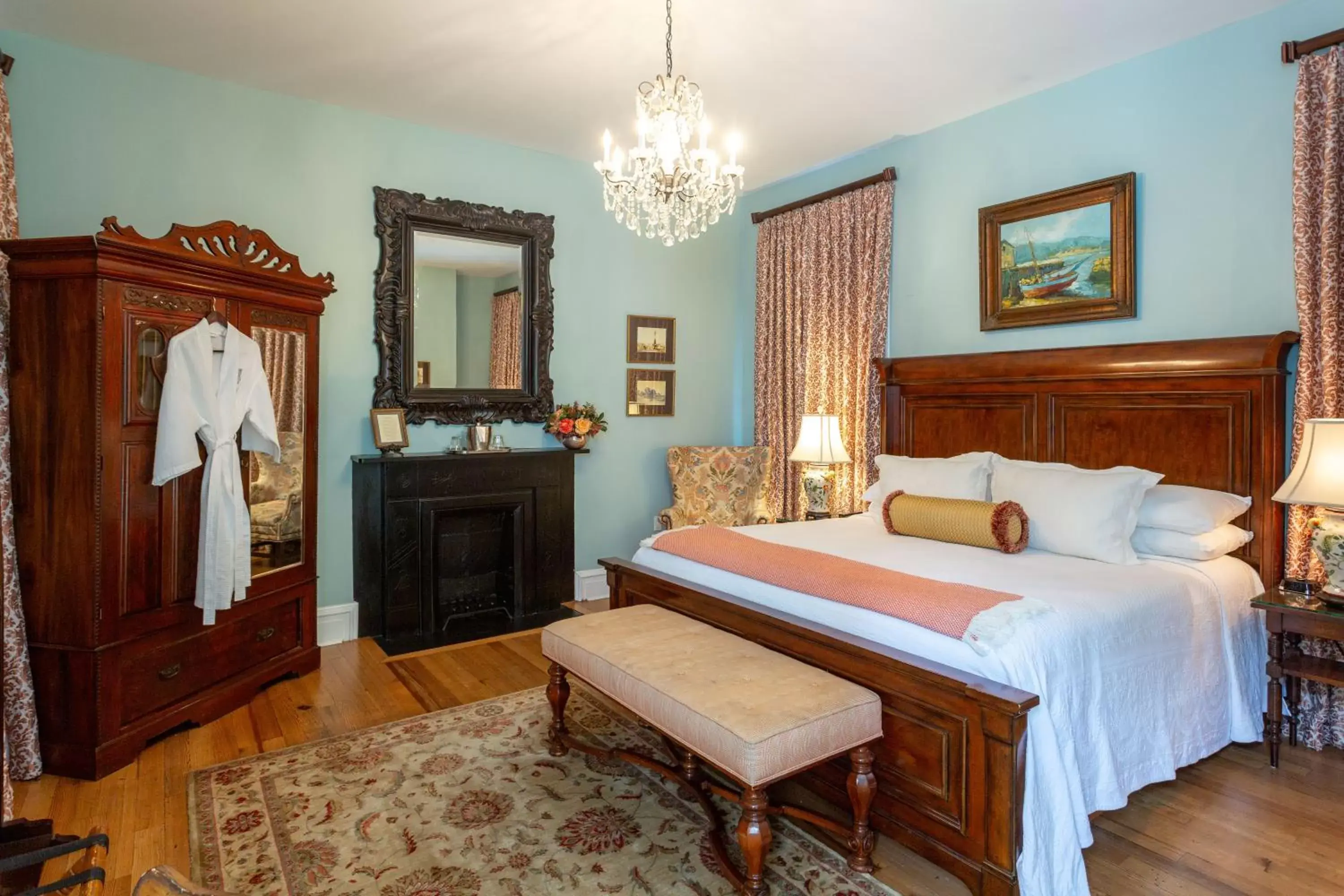 Bedroom, Bed in Kehoe House, Historic Inns of Savannah Collection