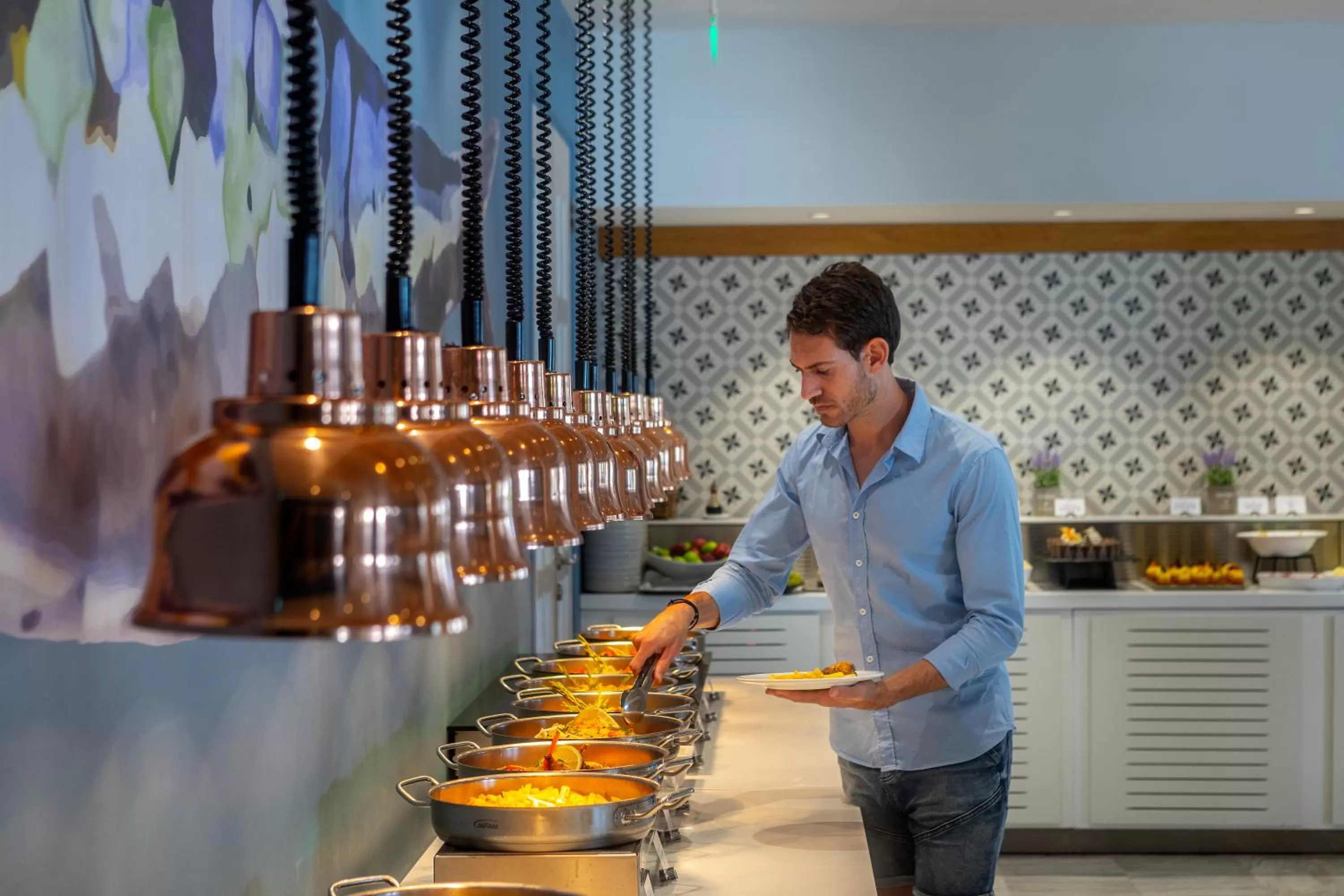 Food and drinks in Aliathon Aegean