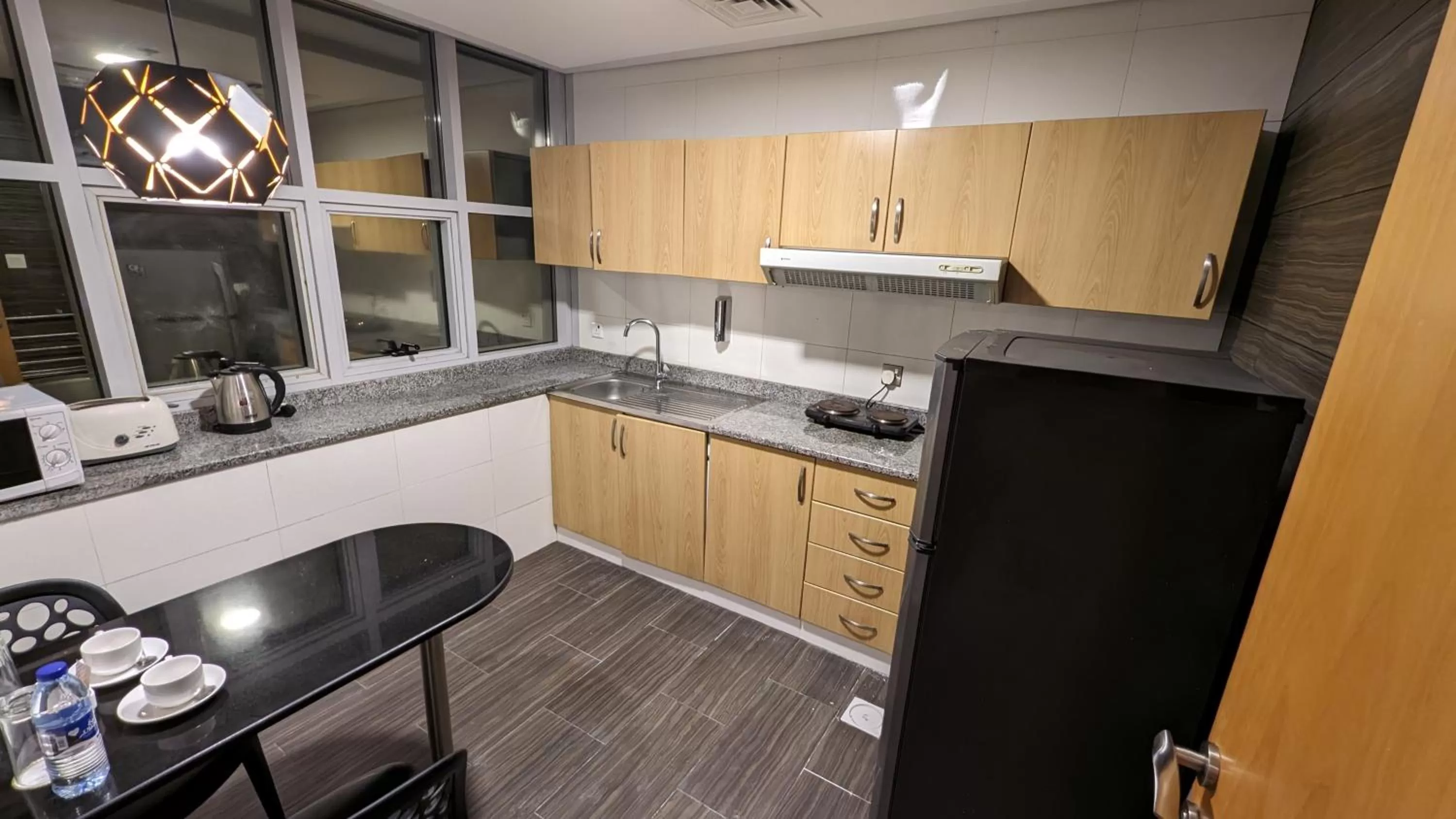 Kitchen or kitchenette in City Tower Hotel