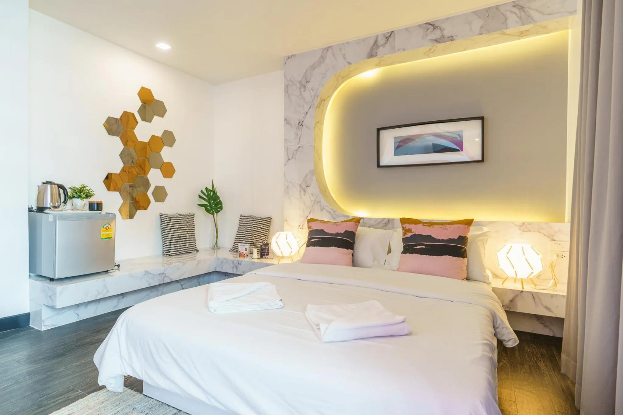 Bed in CheQinn Hostel - Sukhumvit 4 Nana Plaza