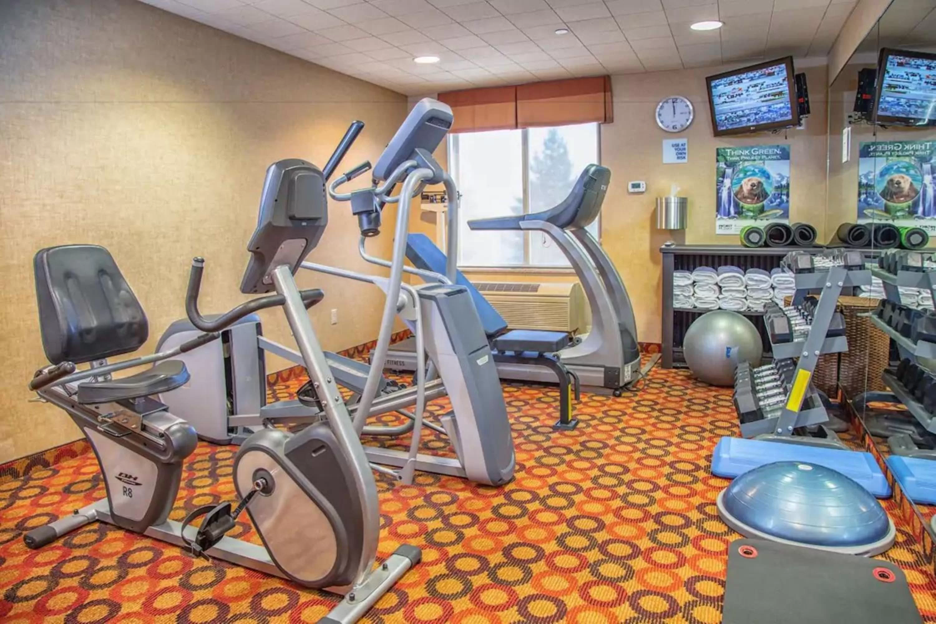 Fitness centre/facilities in Holiday Inn Express Hotel & Suites Richland