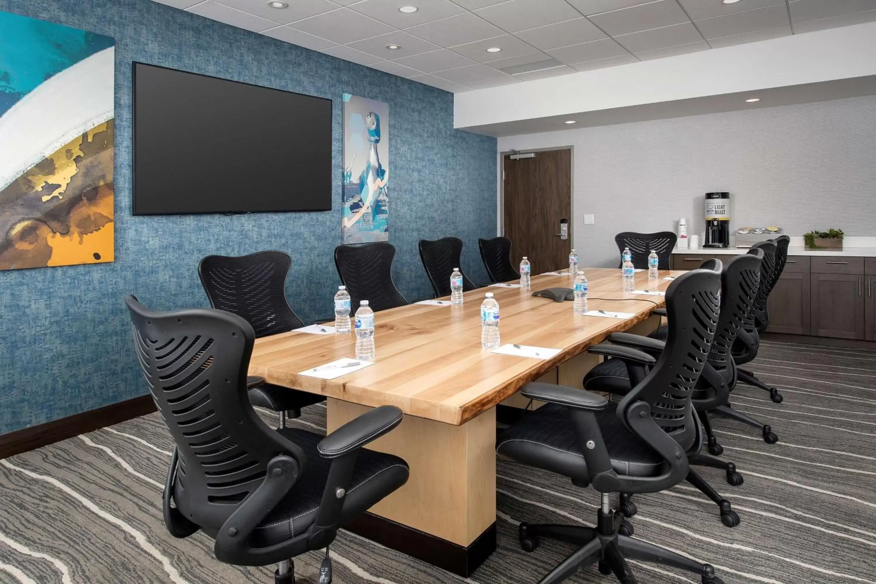 Meeting/conference room in Tru By Hilton Rapid City Rushmore, Sd