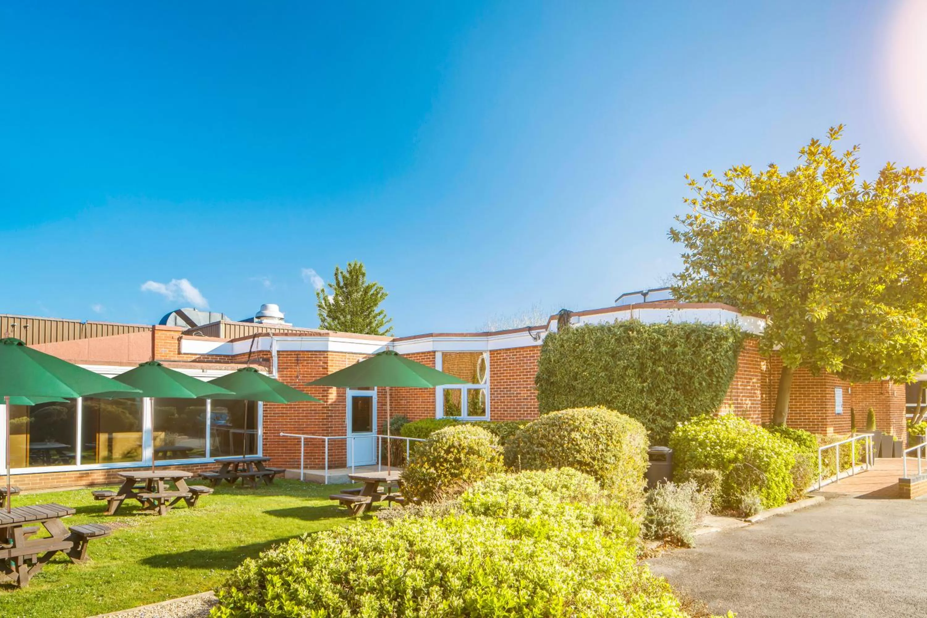 Property building in Holiday Inn Basingstoke by IHG