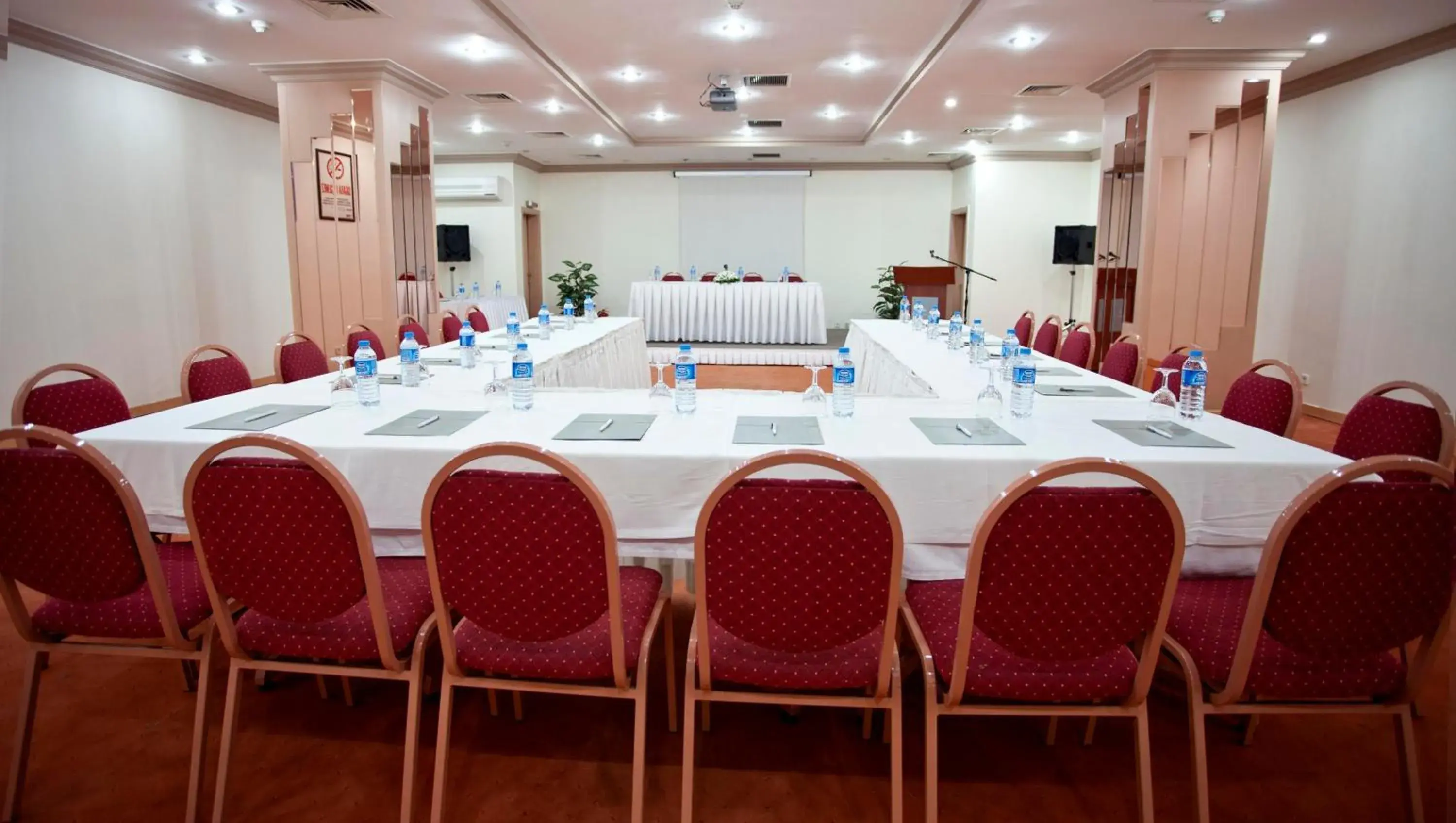 Business facilities in Sergah Hotel