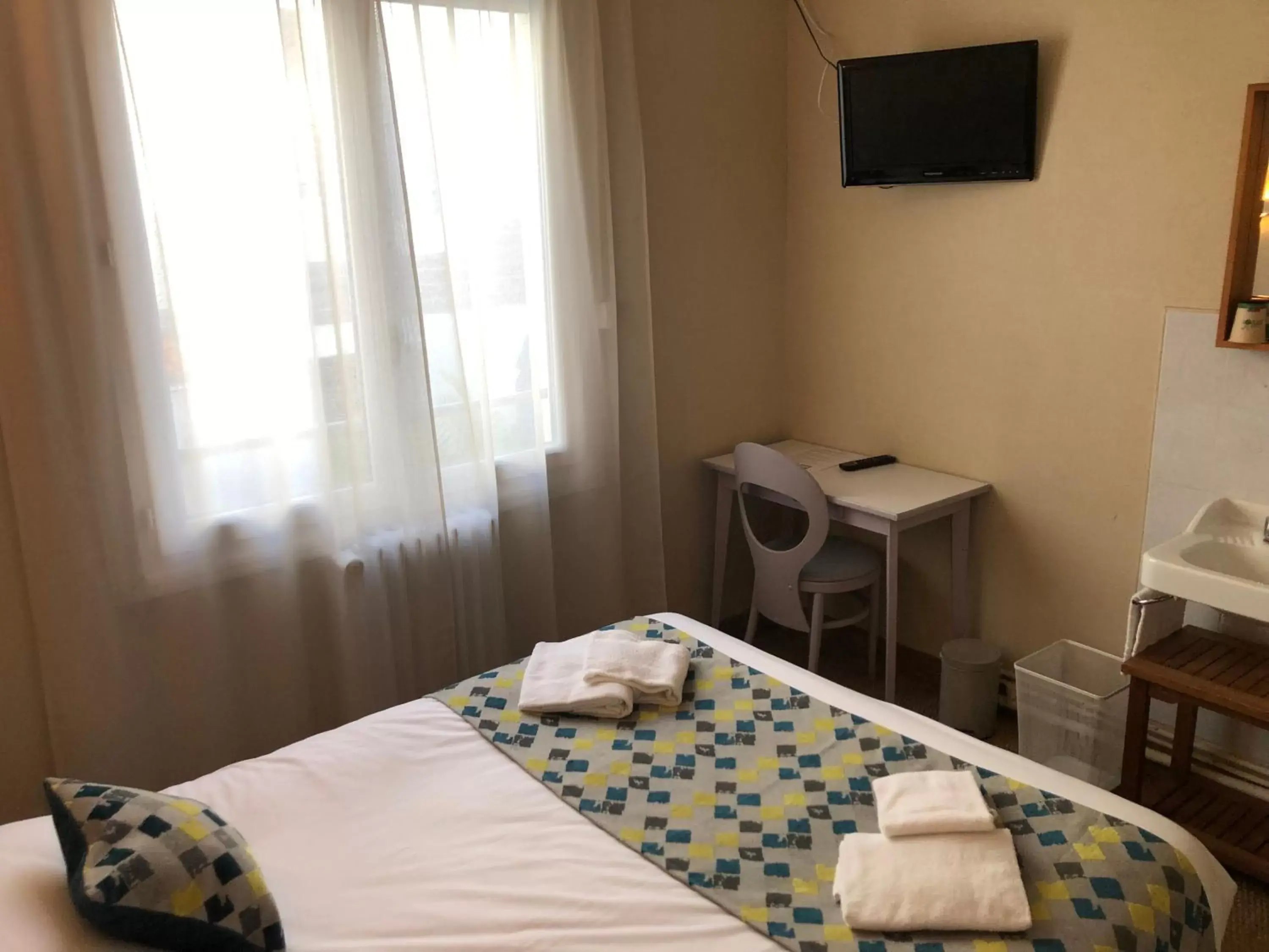 Communicating Rooms in Maison Richet Communicating Rooms in Maison Richet