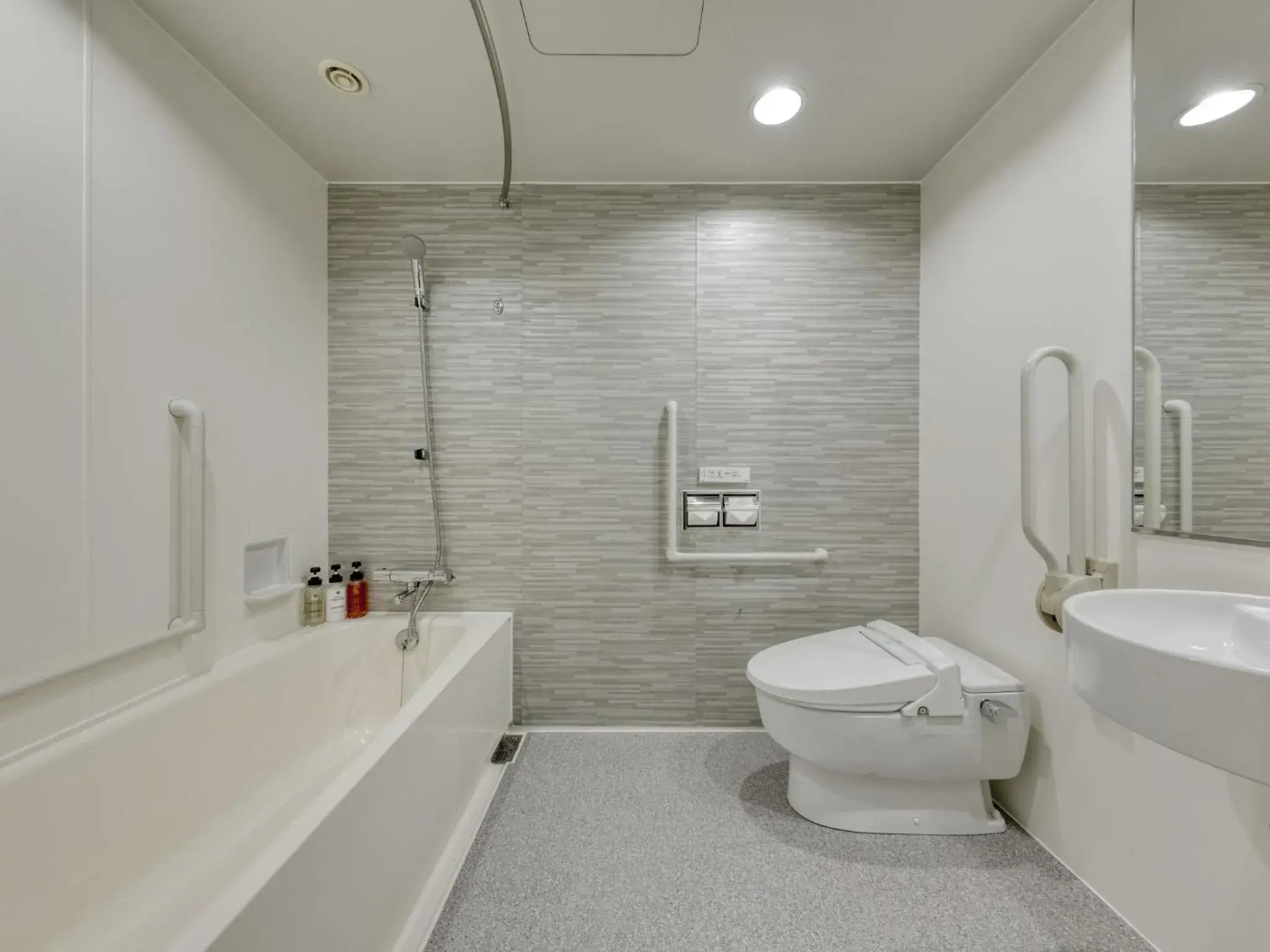 Bathroom in Villa Fontaine Grand Tokyo Tamachi Bathroom in Villa Fontaine Grand Tokyo Tamachi