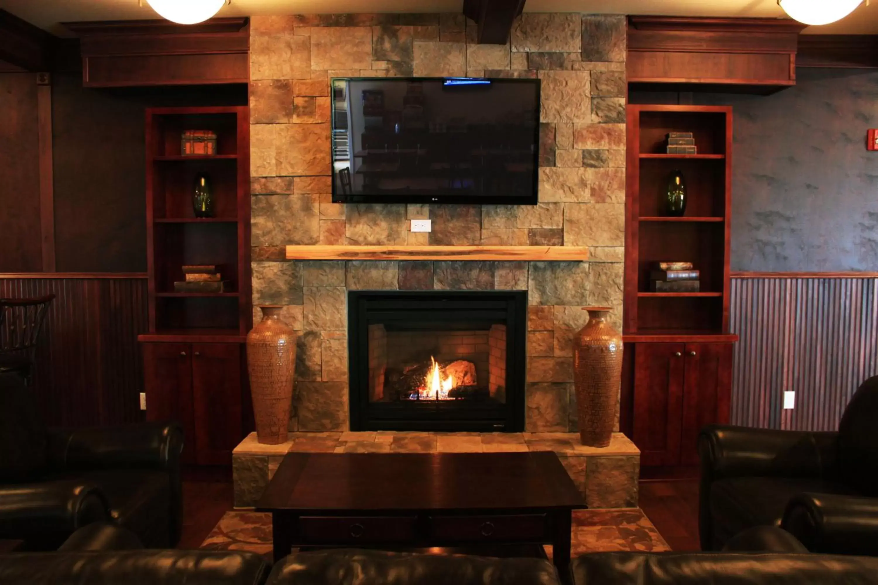 Decorative detail, TV/Entertainment Center in Extended Stay Americas Suites - Minot